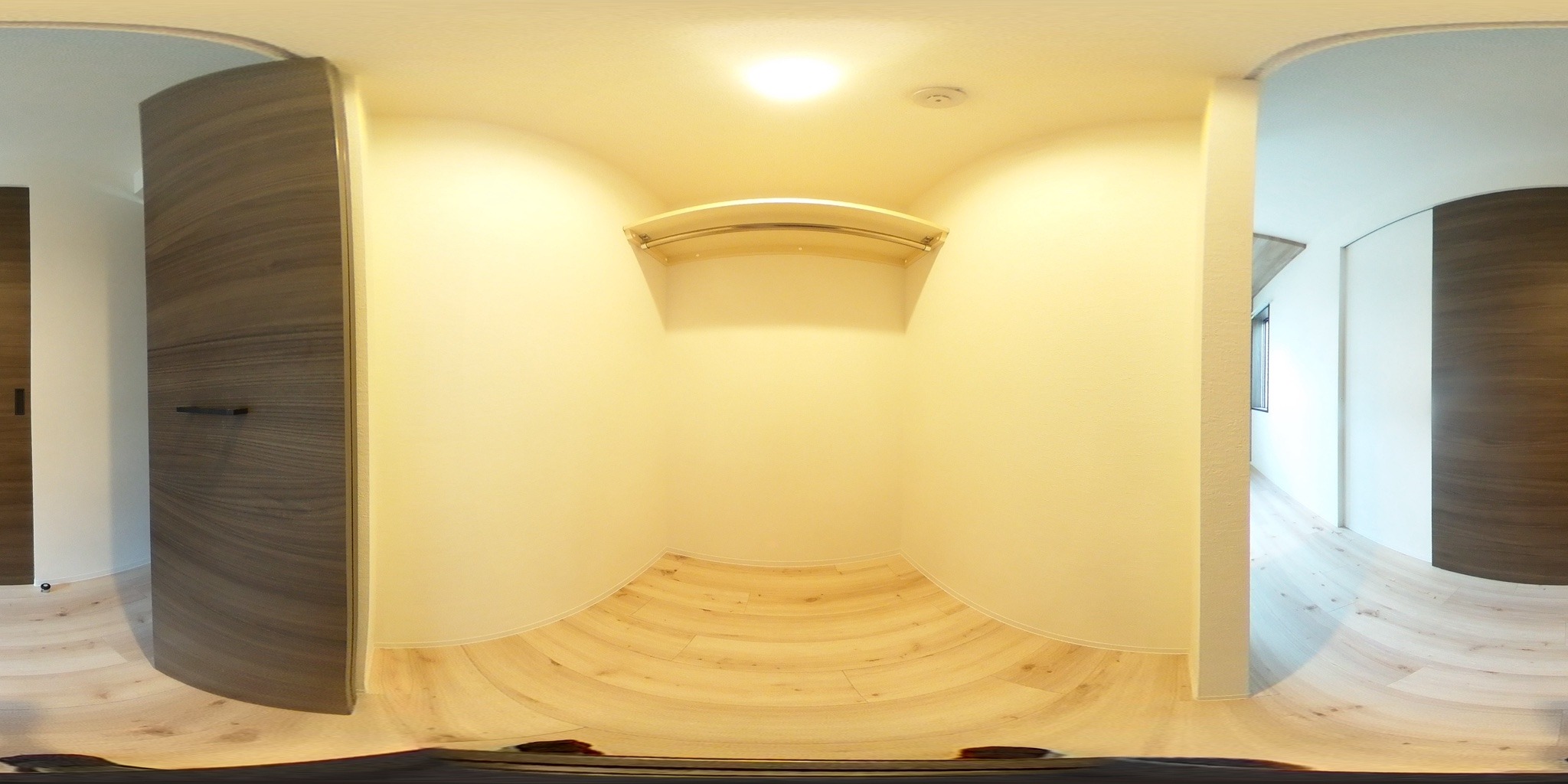 ウォークインクローゼット