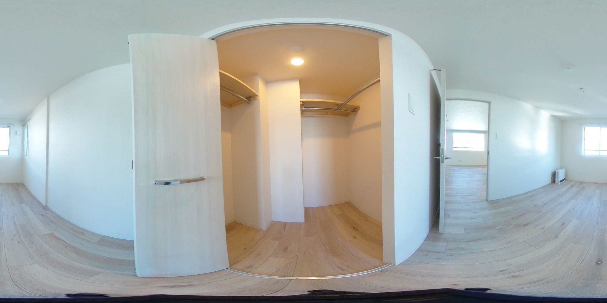 ウォークインクローゼット