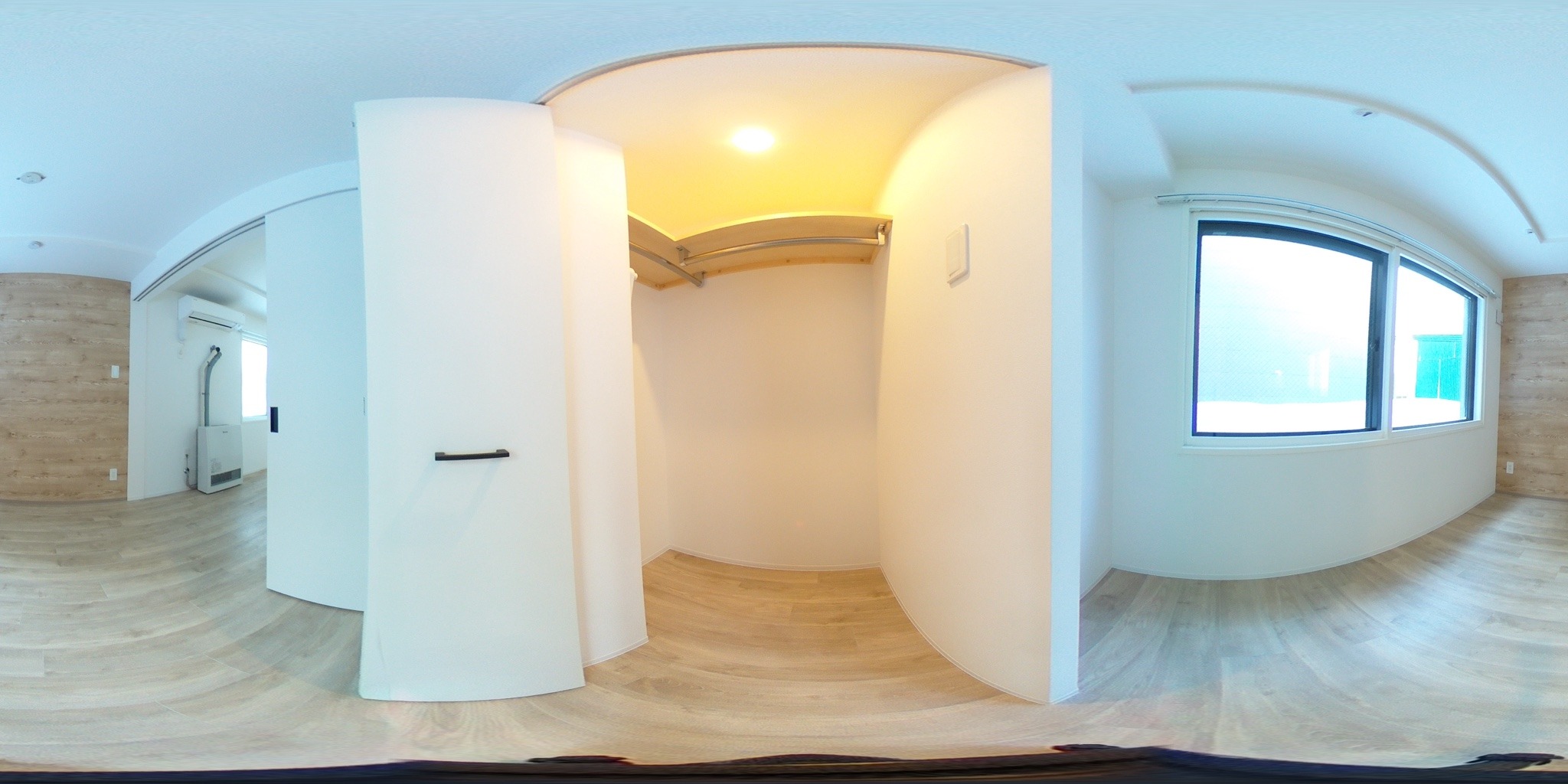 ウォークインクローゼット