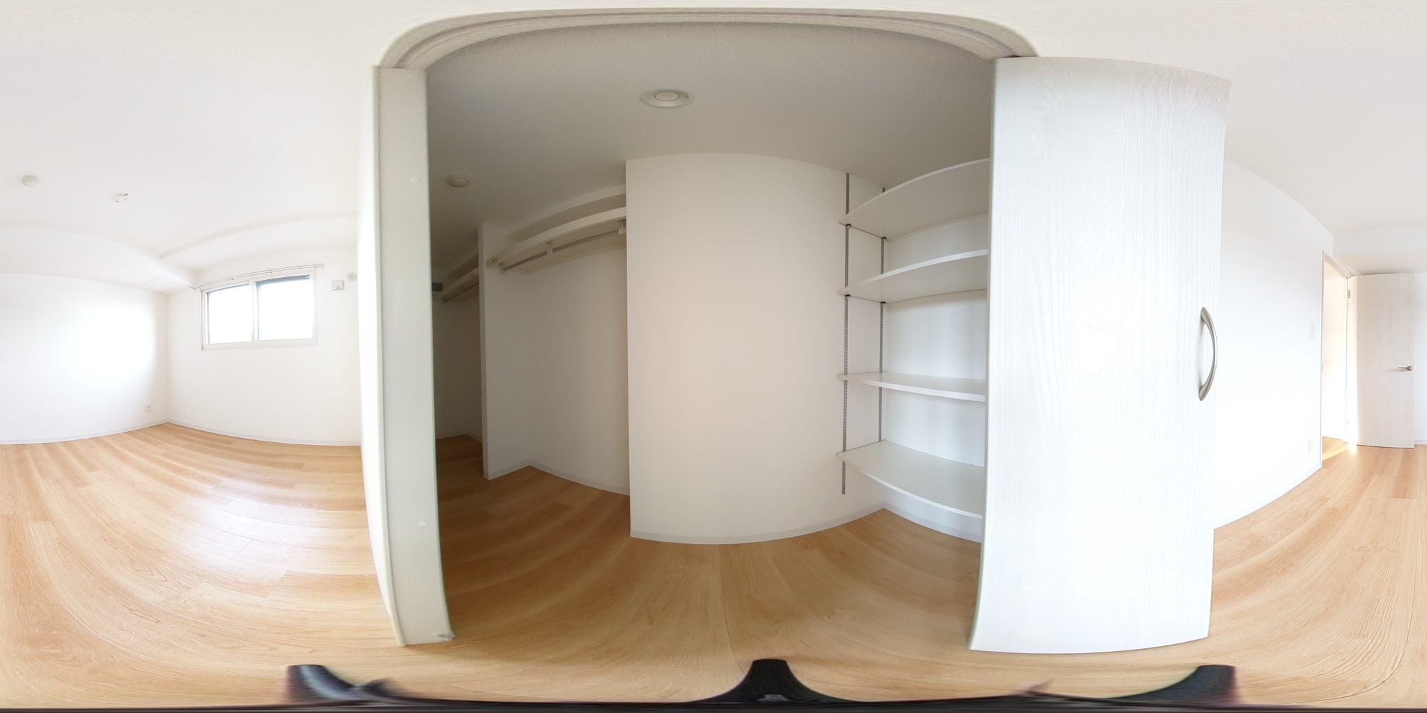 ウォークインクローゼット