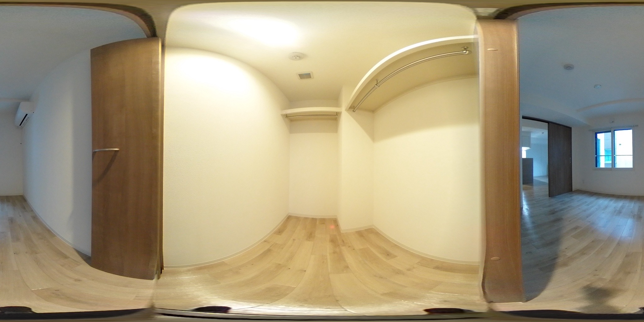 ウォークインクローゼット