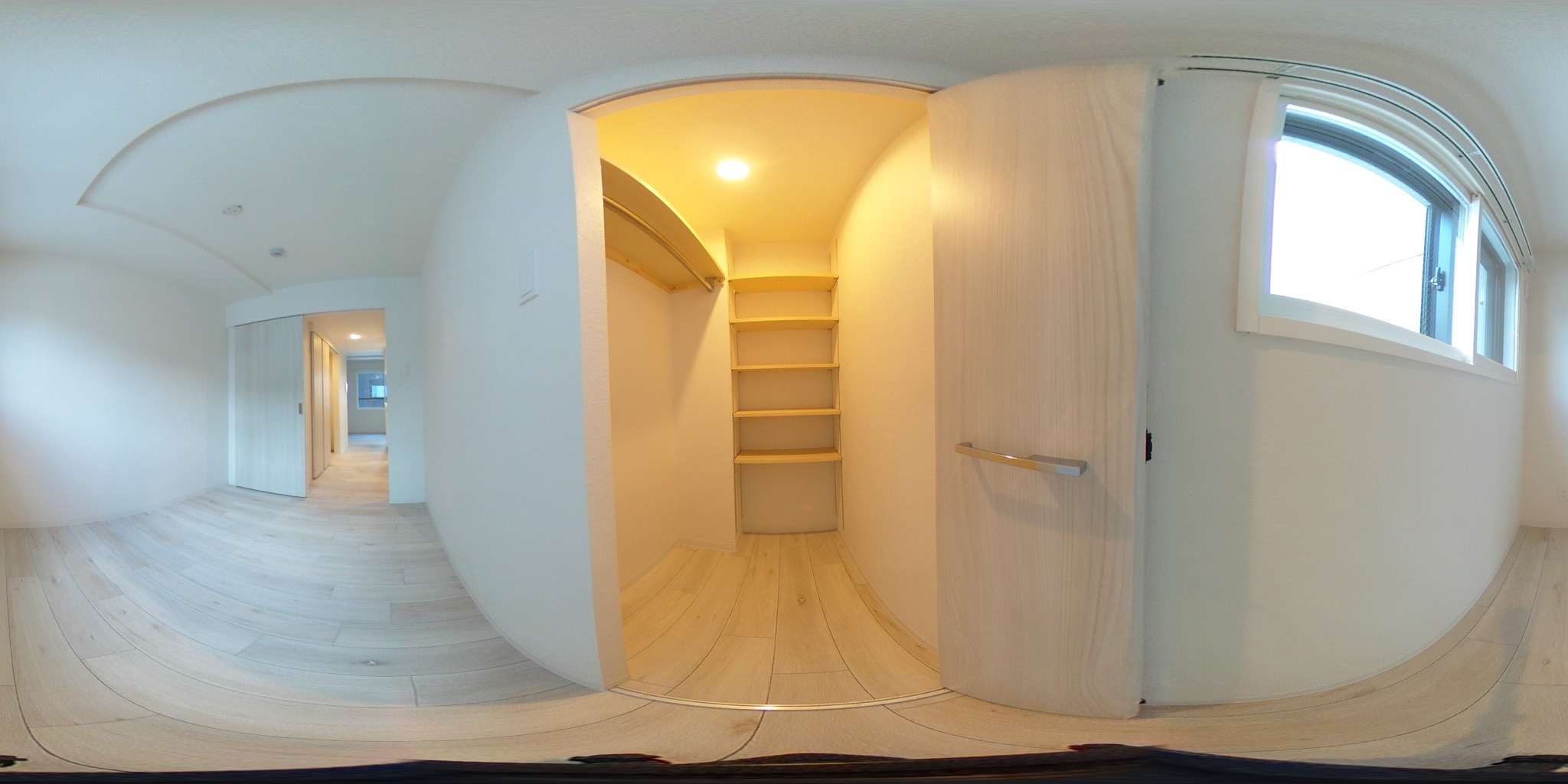 ウォークインクローゼット