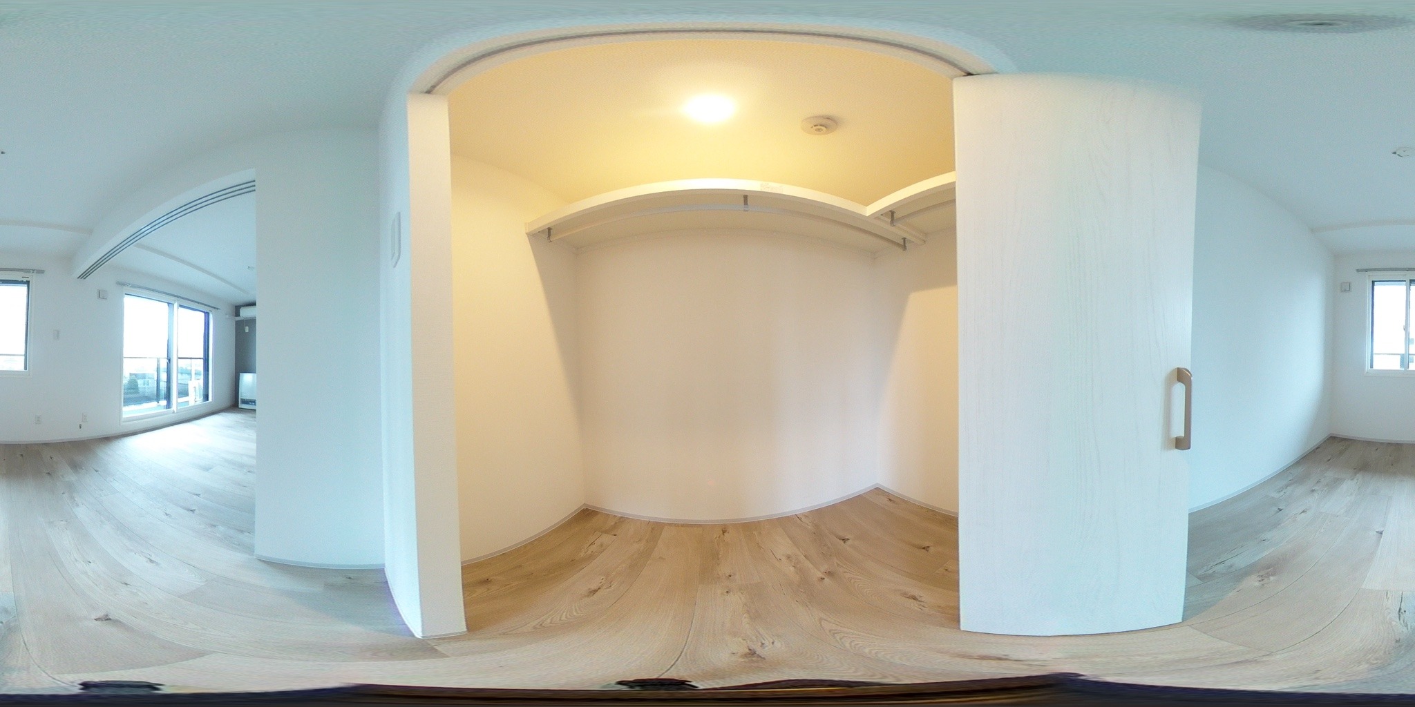 ウォークインクローゼット