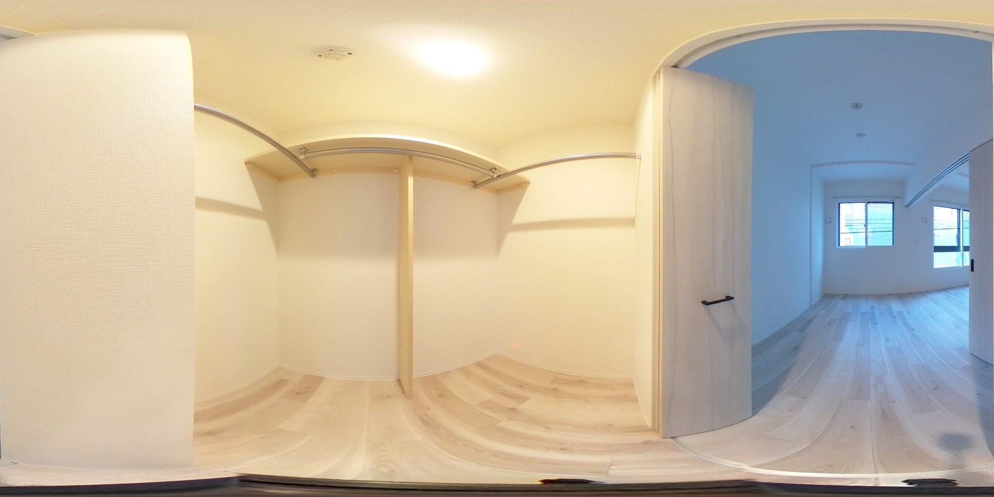 ウォークインクローゼット