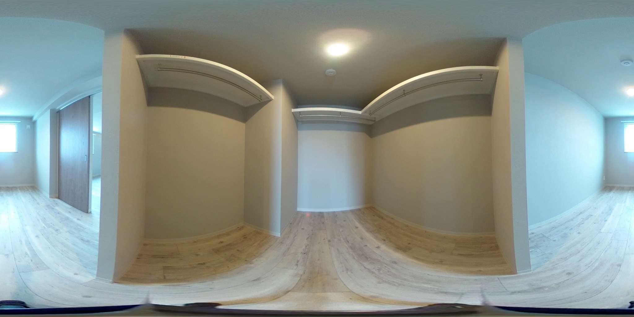 ウォークインクローゼット