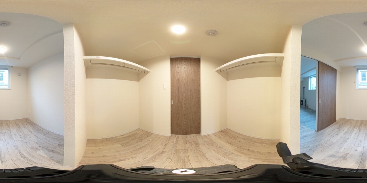 ウォークインクローゼット