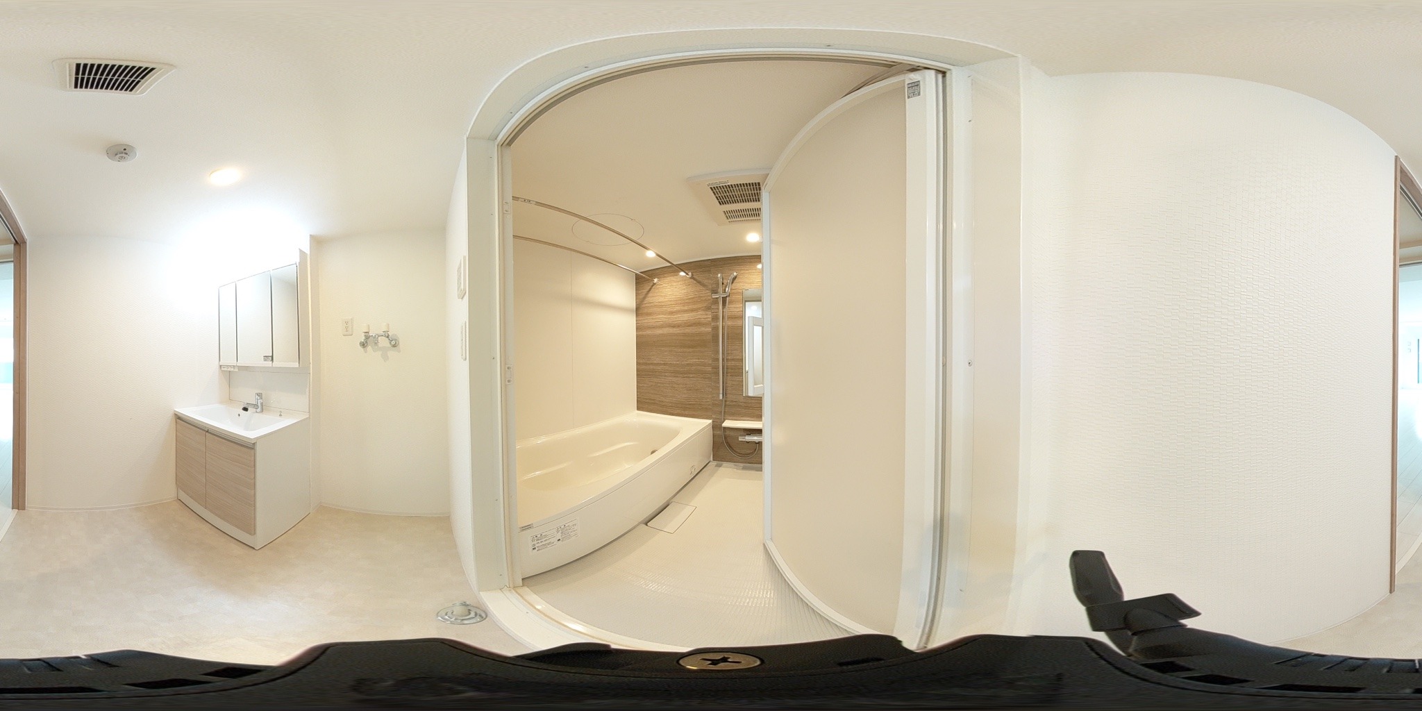 バス・シャワールーム