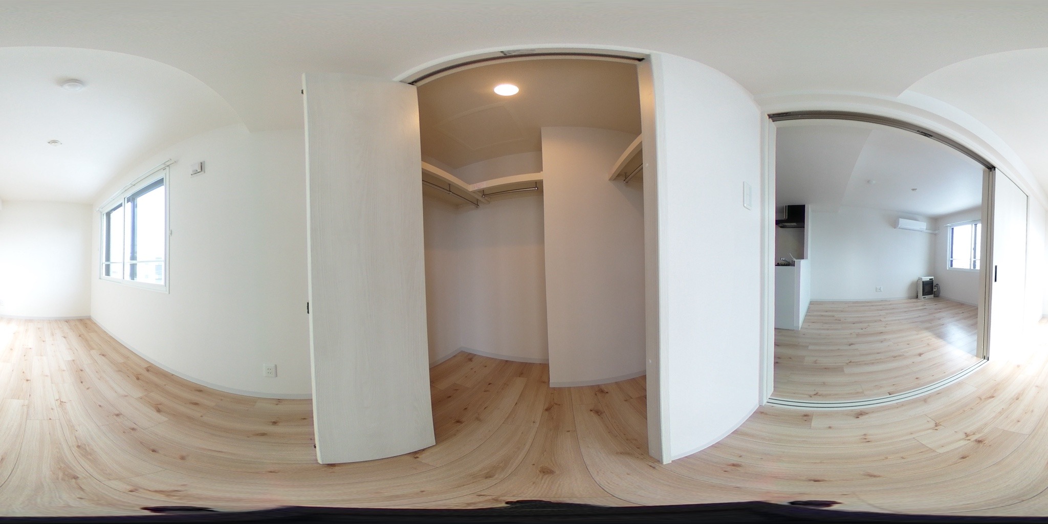 ウォークインクローゼット