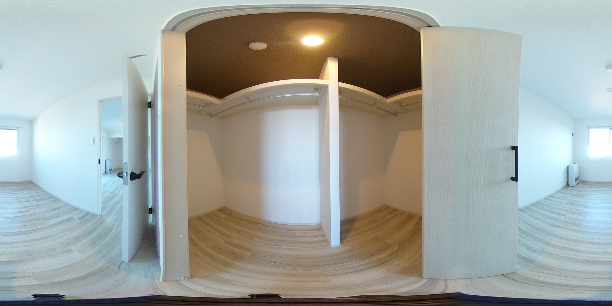 ウォークインクローゼット