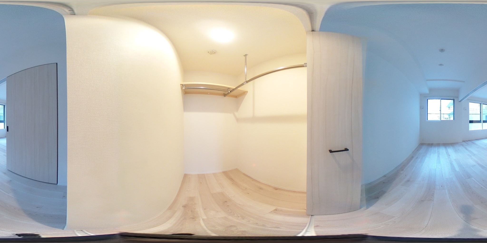 ウォークインクローゼット