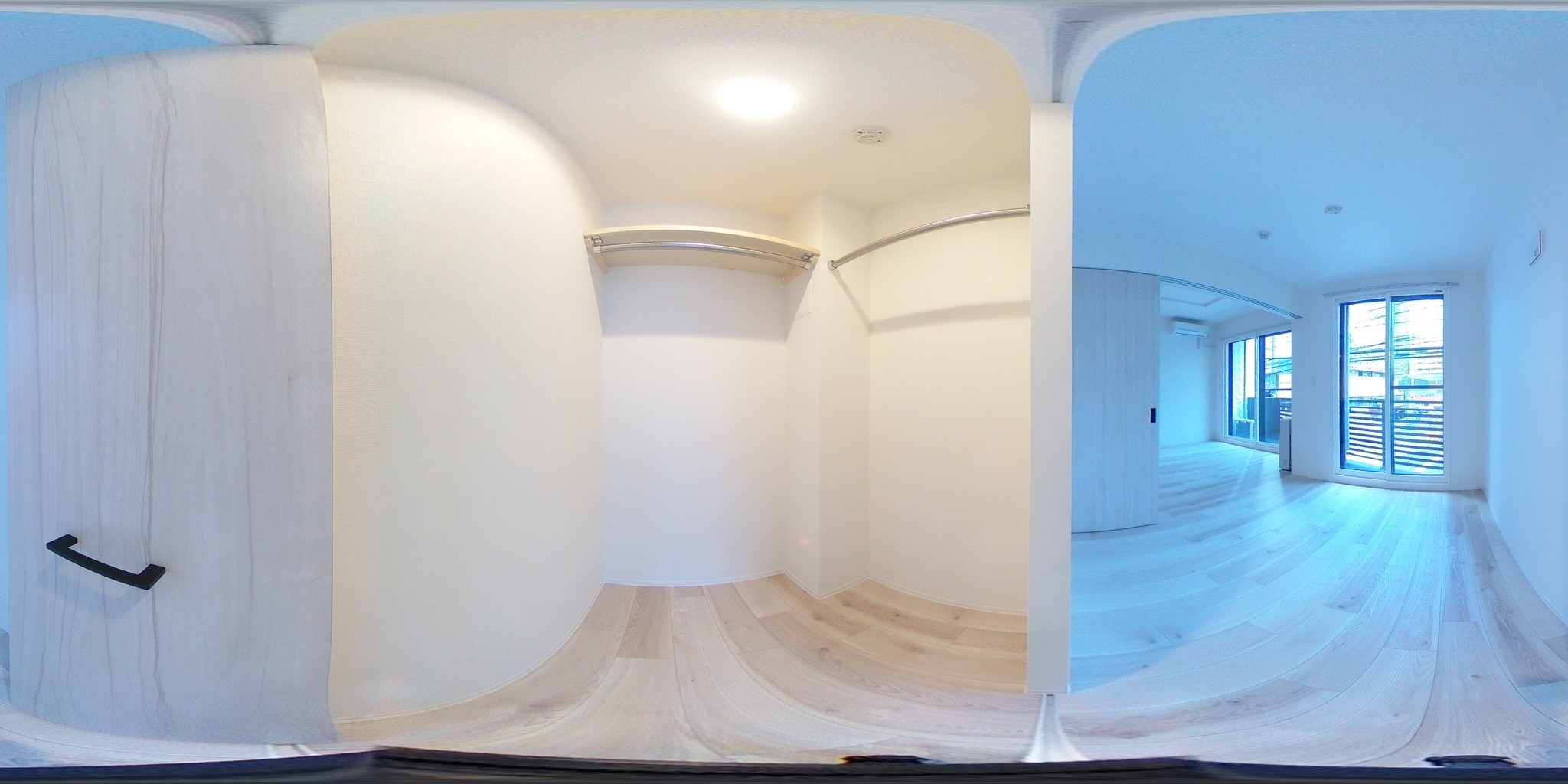 ウォークインクローゼット