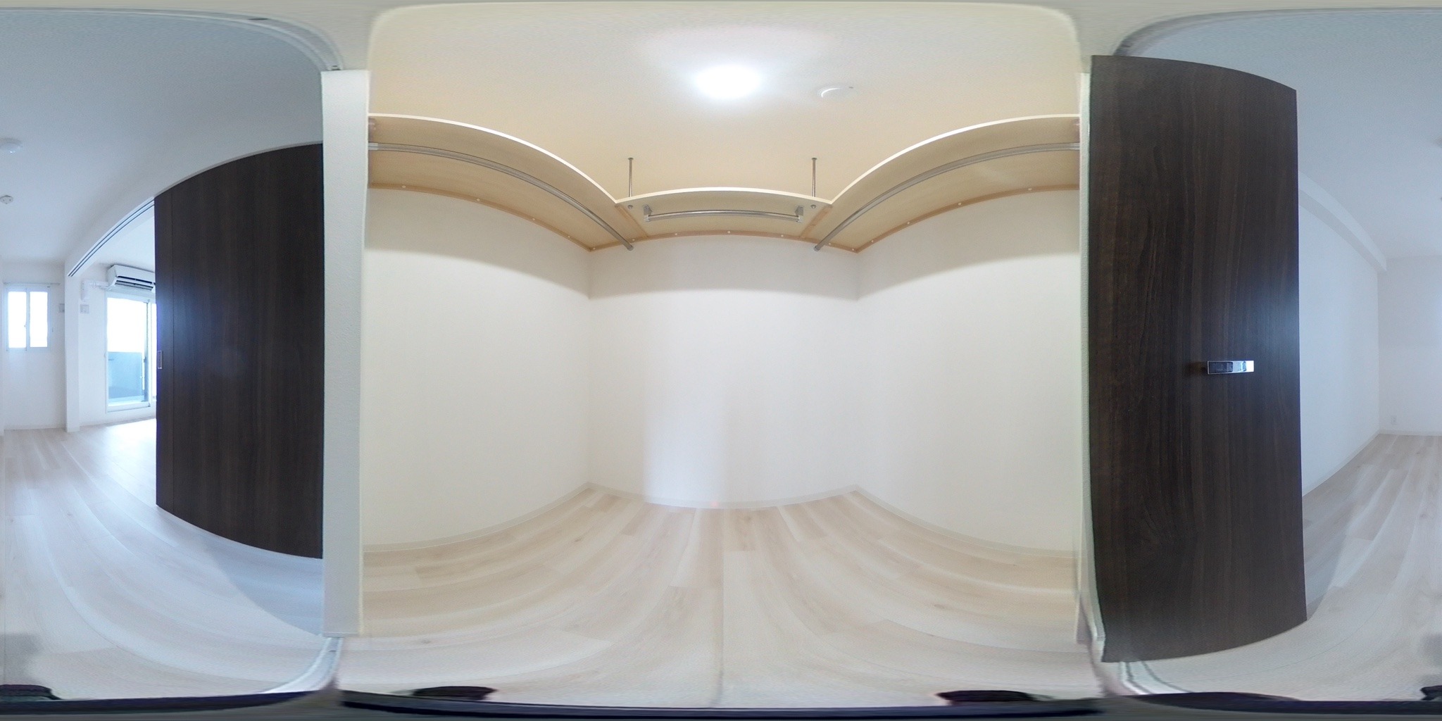 ウォークインクローゼット