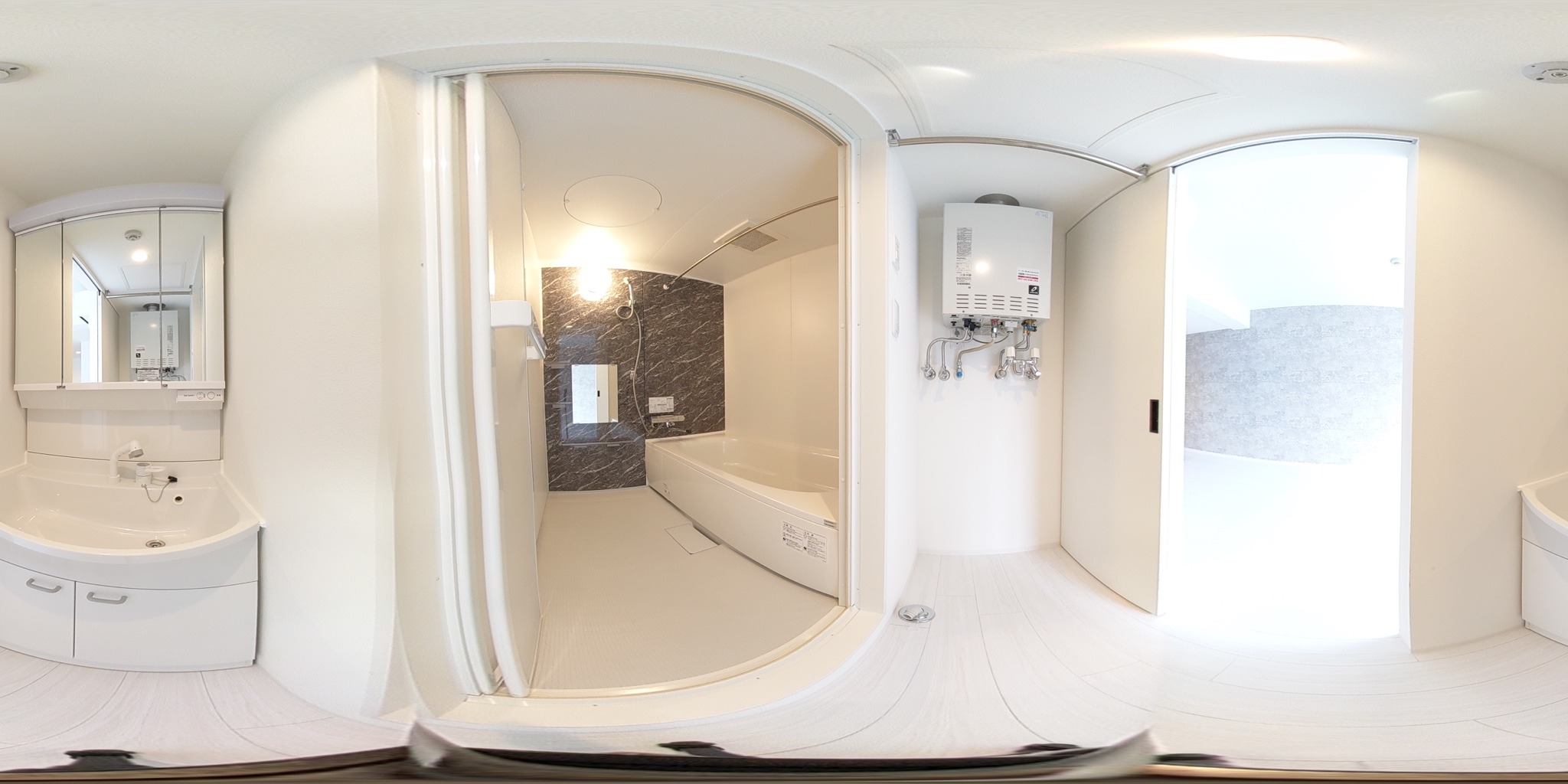 バス・シャワールーム