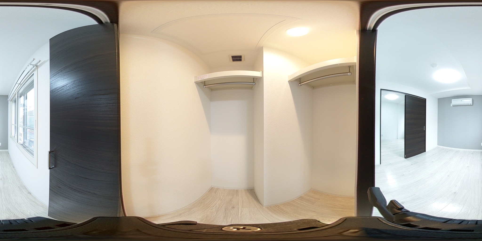 ウォークインクローゼット