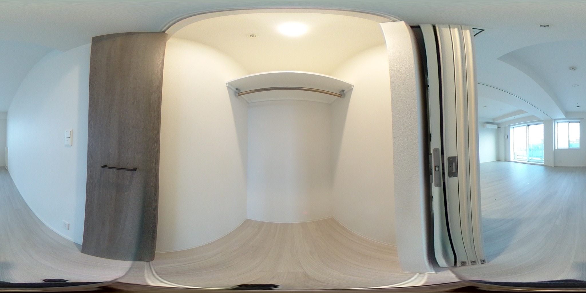 ウォークインクローゼット