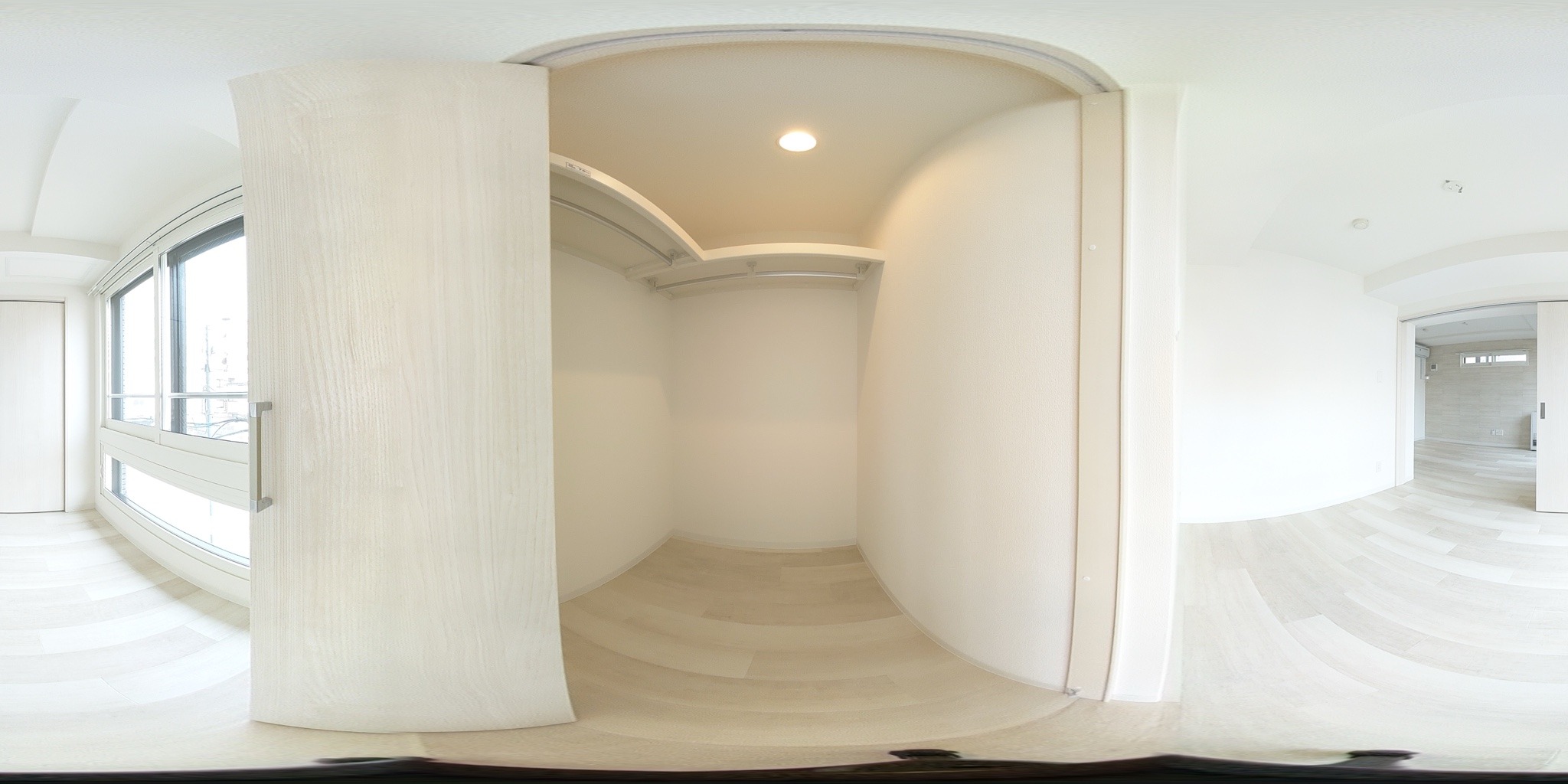 ウォークインクローゼット