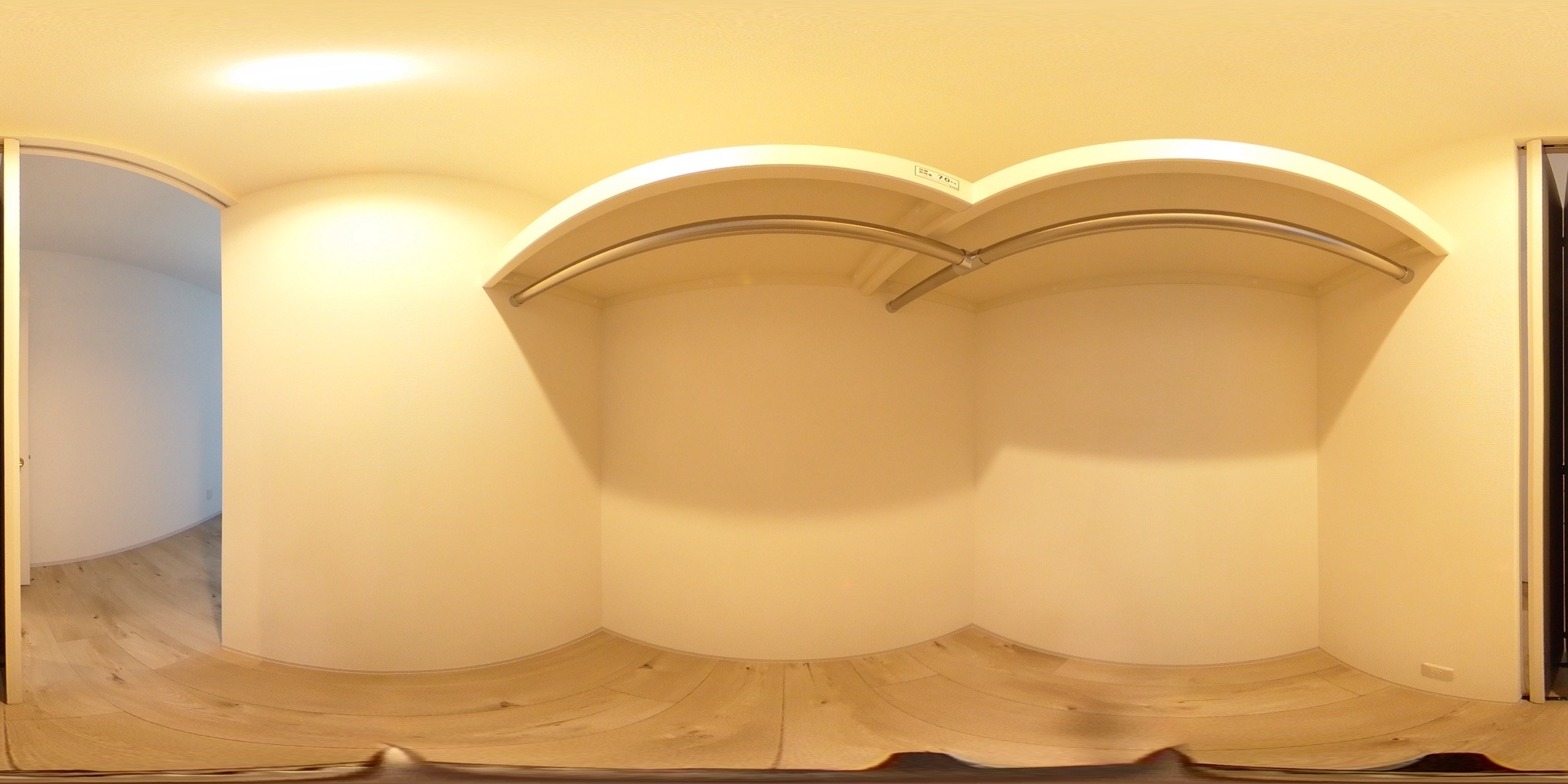 ウォークインクローゼット