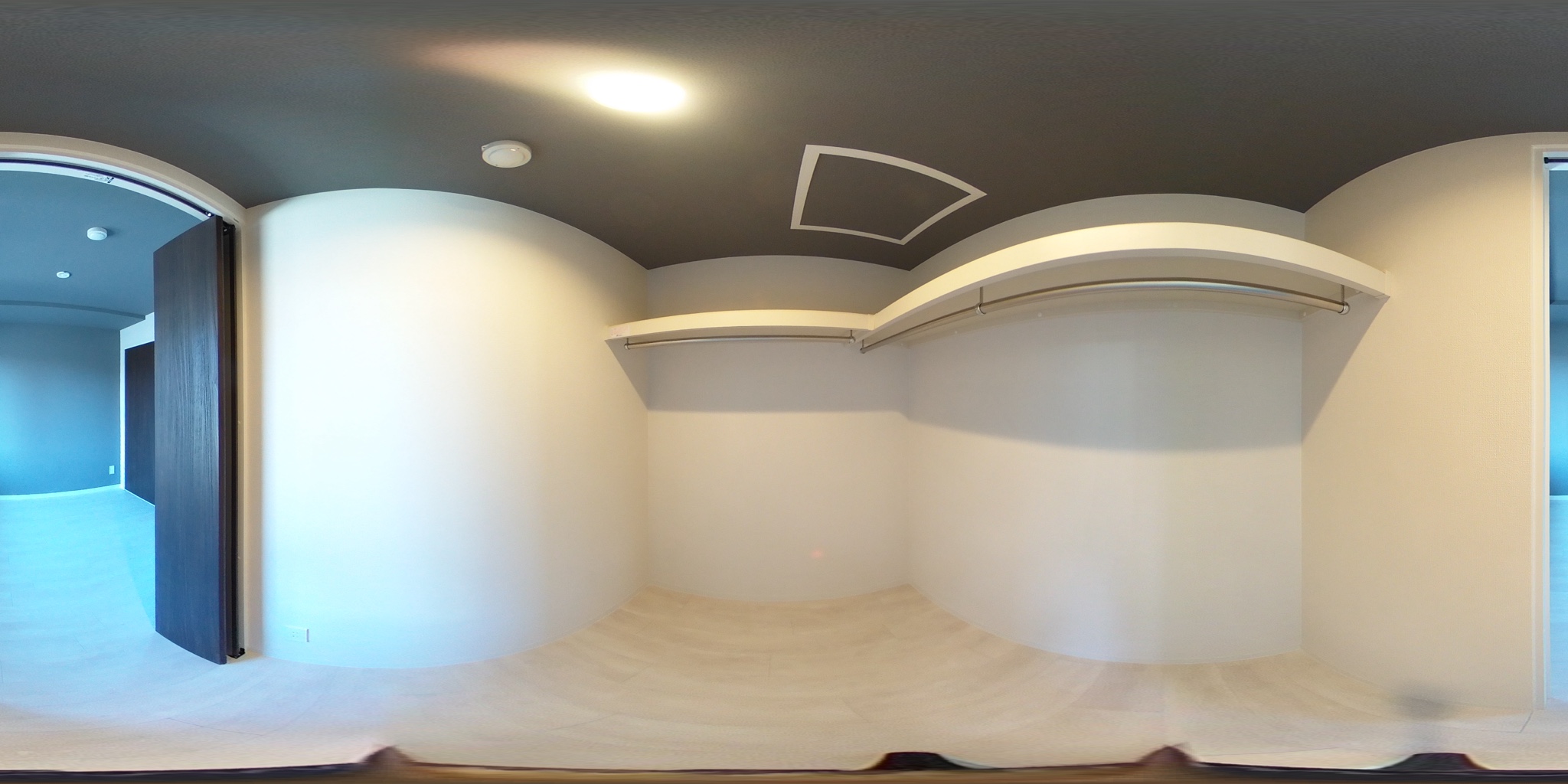 ウォークインクローゼット