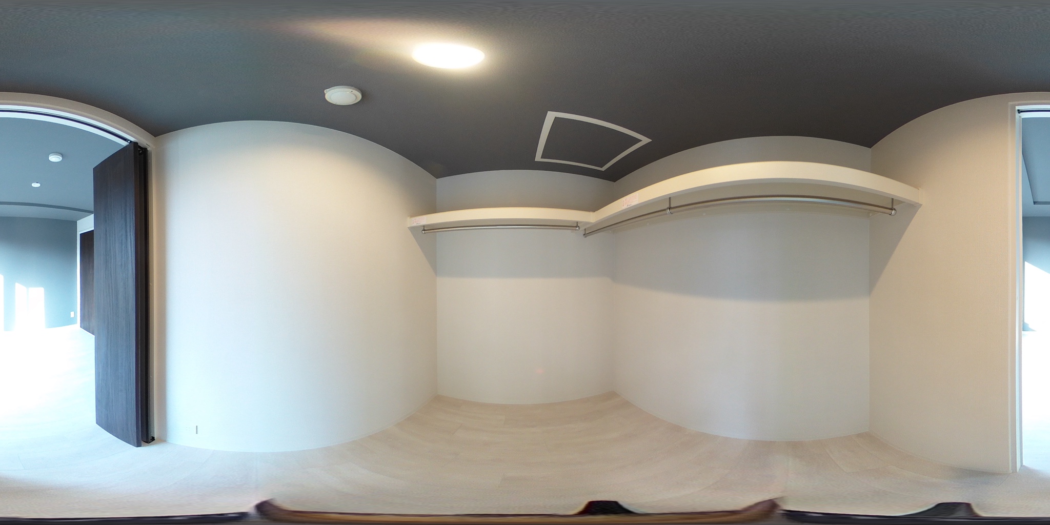 ウォークインクローゼット