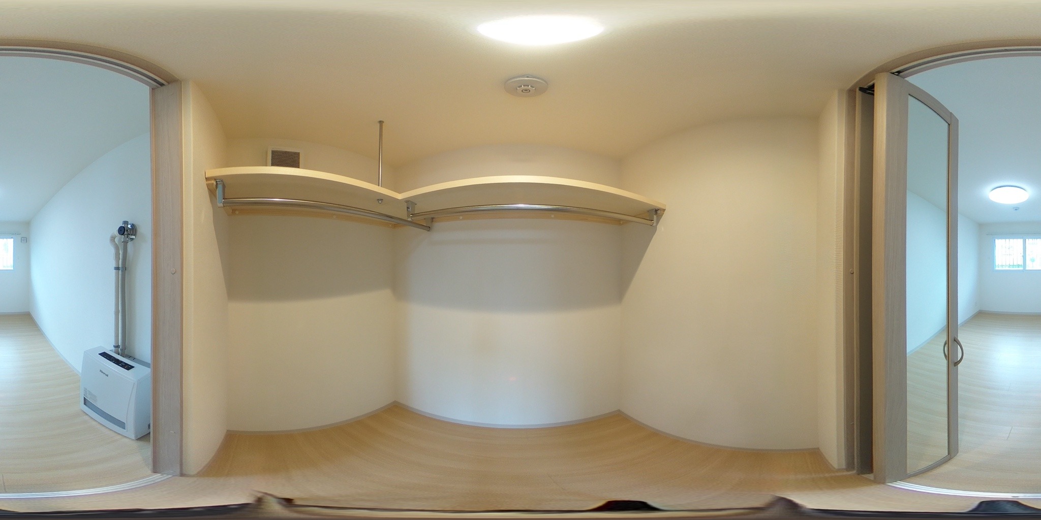 ウォークインクローゼット