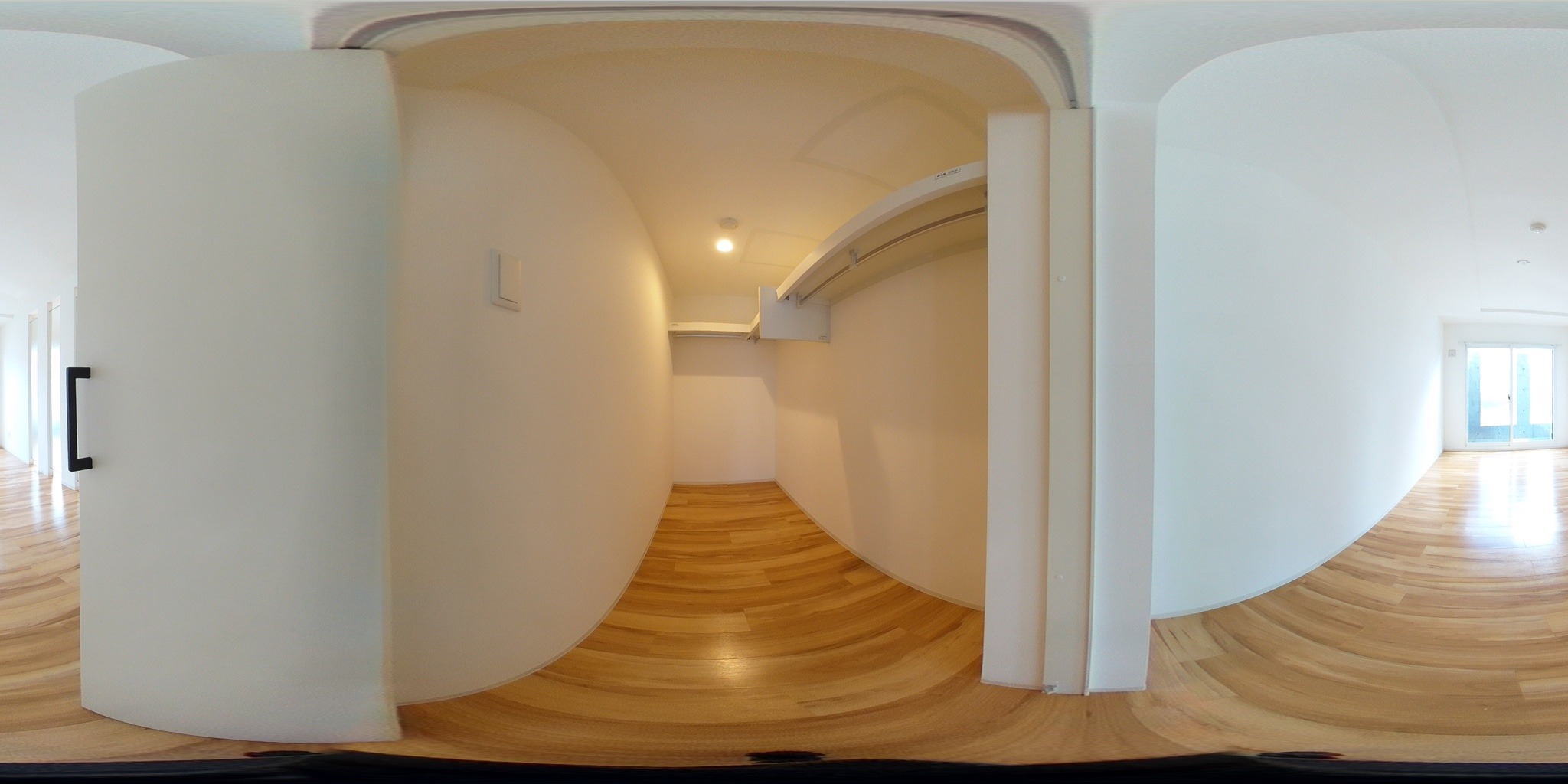 ウォークインクローゼット