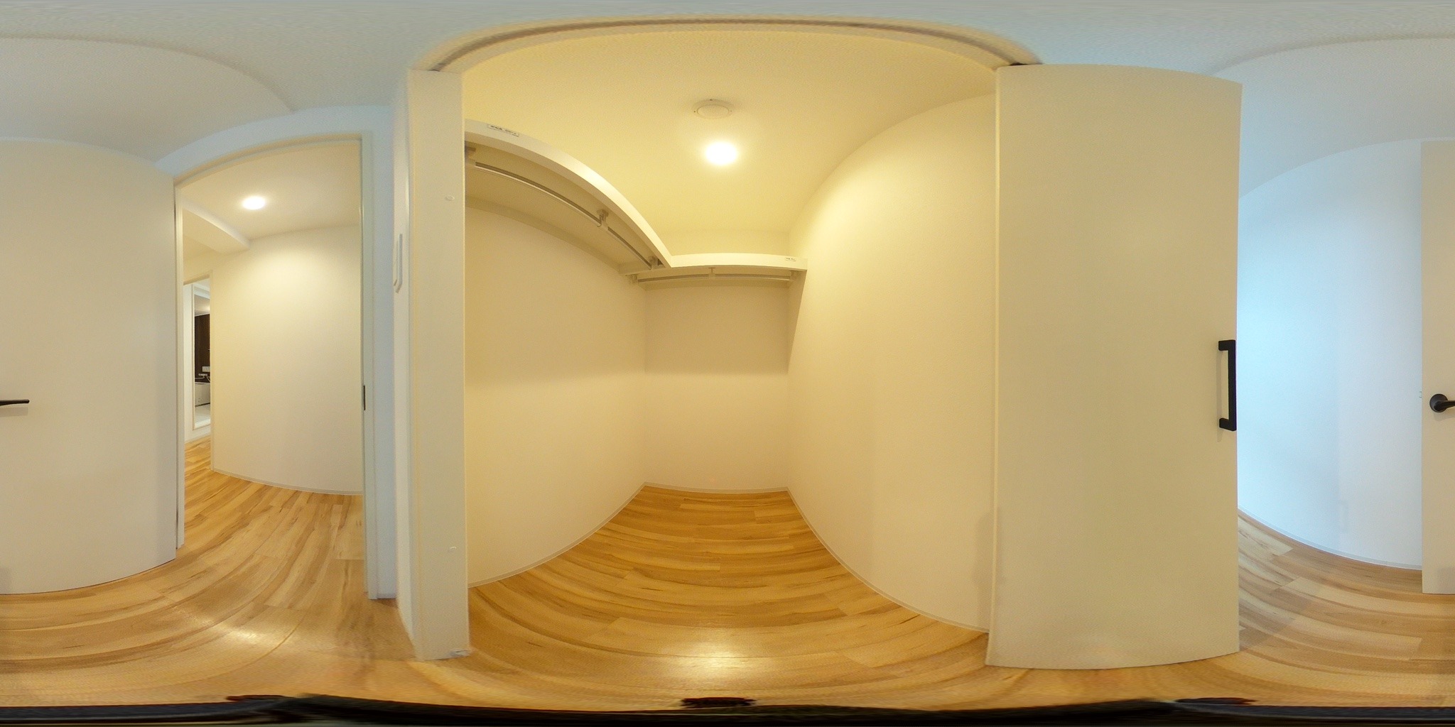 ウォークインクローゼット