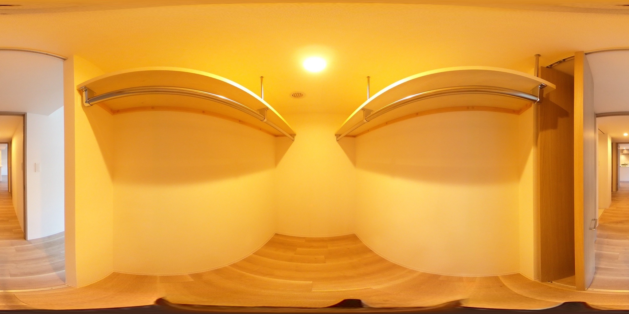 ウォークインクローゼット