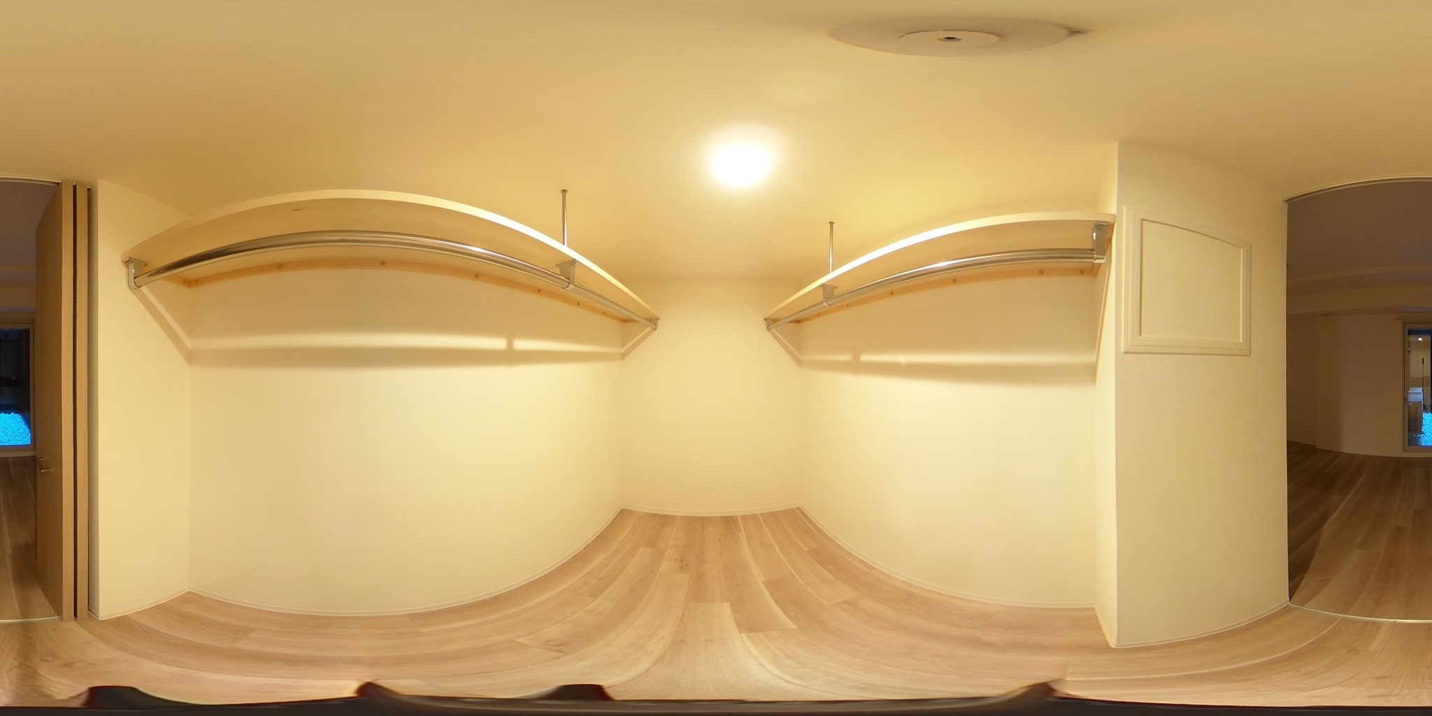 ウォークインクローゼット