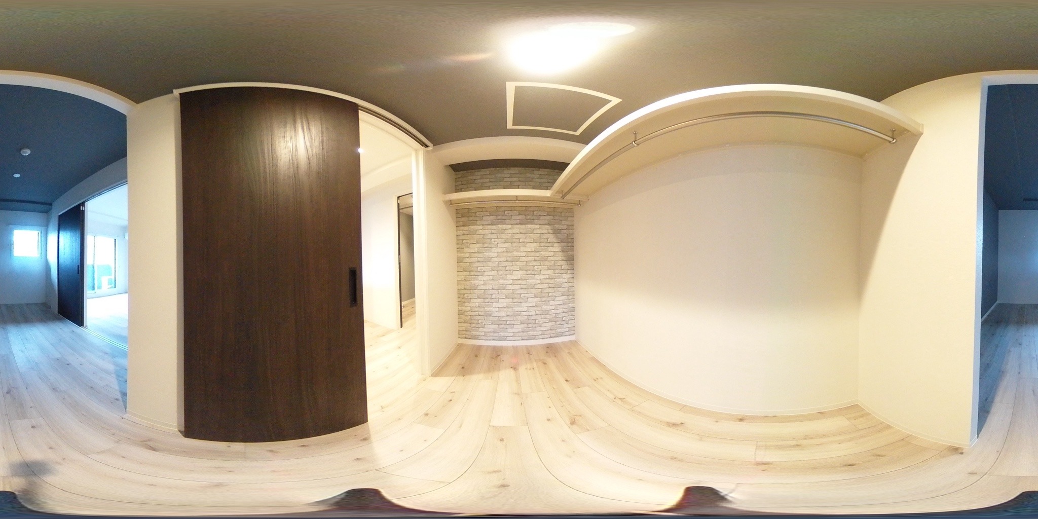 ウォークインクローゼット