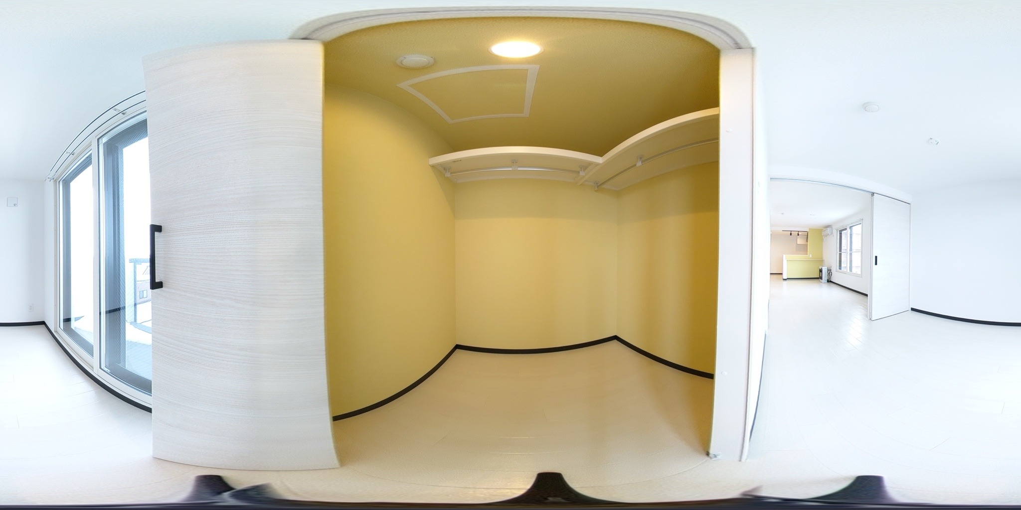 ウォークインクローゼット