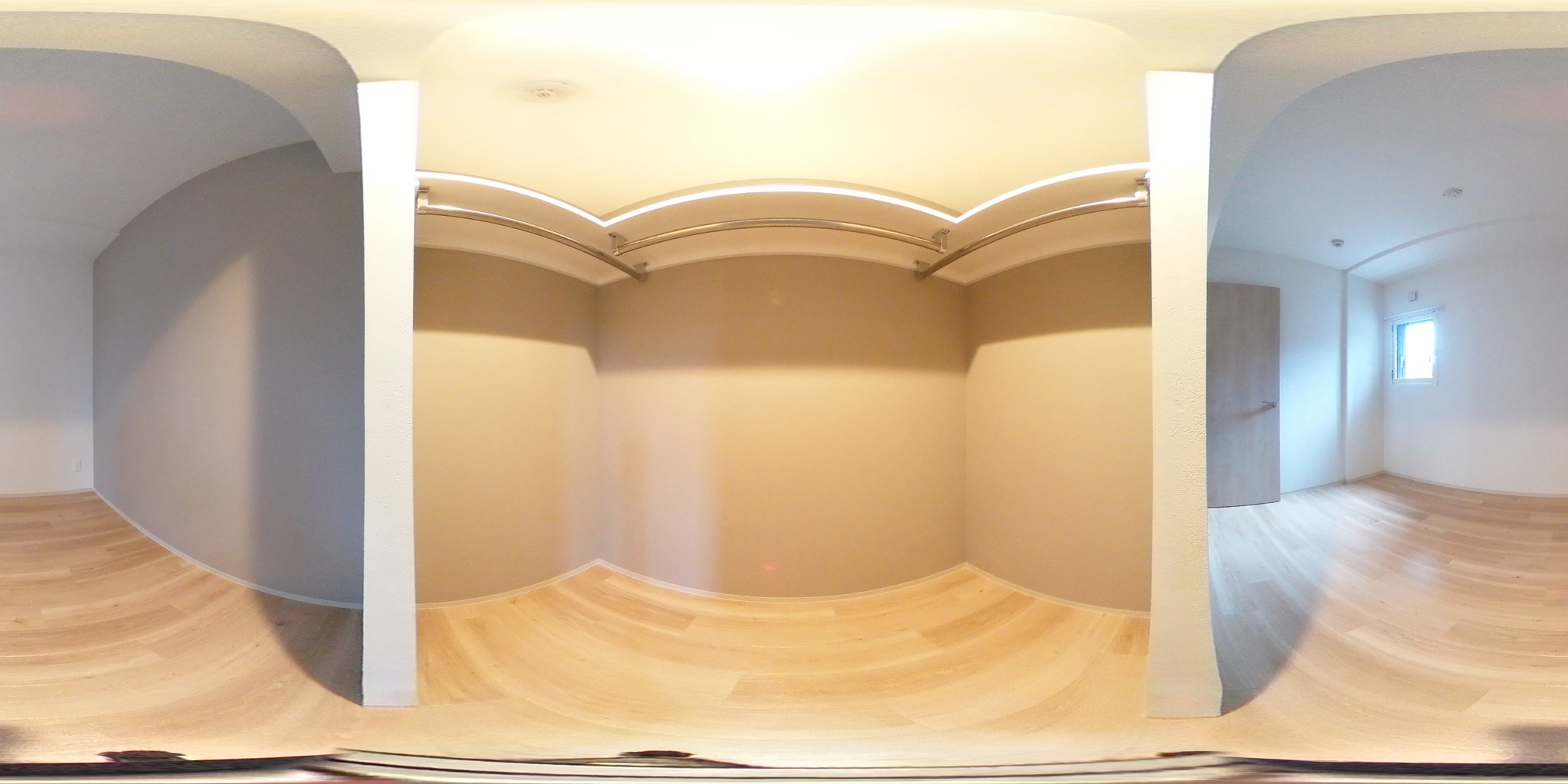 ウォークインクローゼット