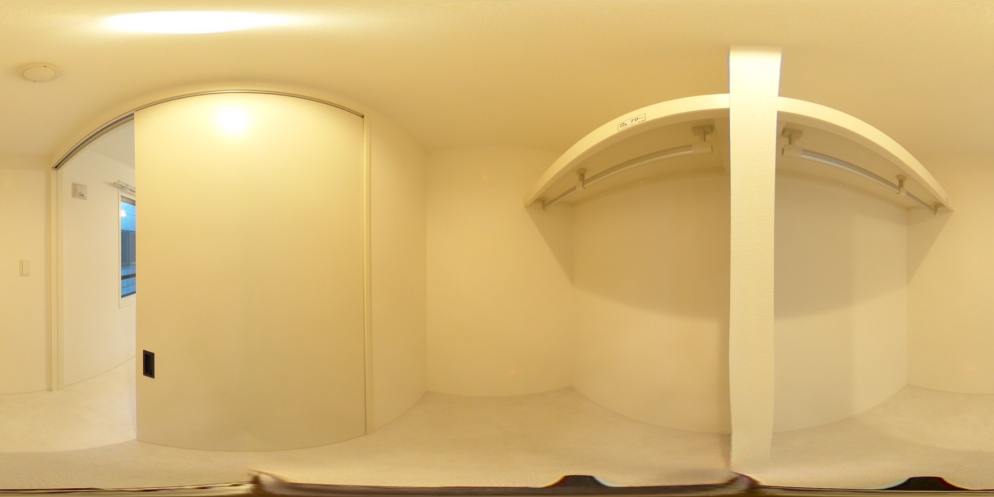 ウォークインクローゼット