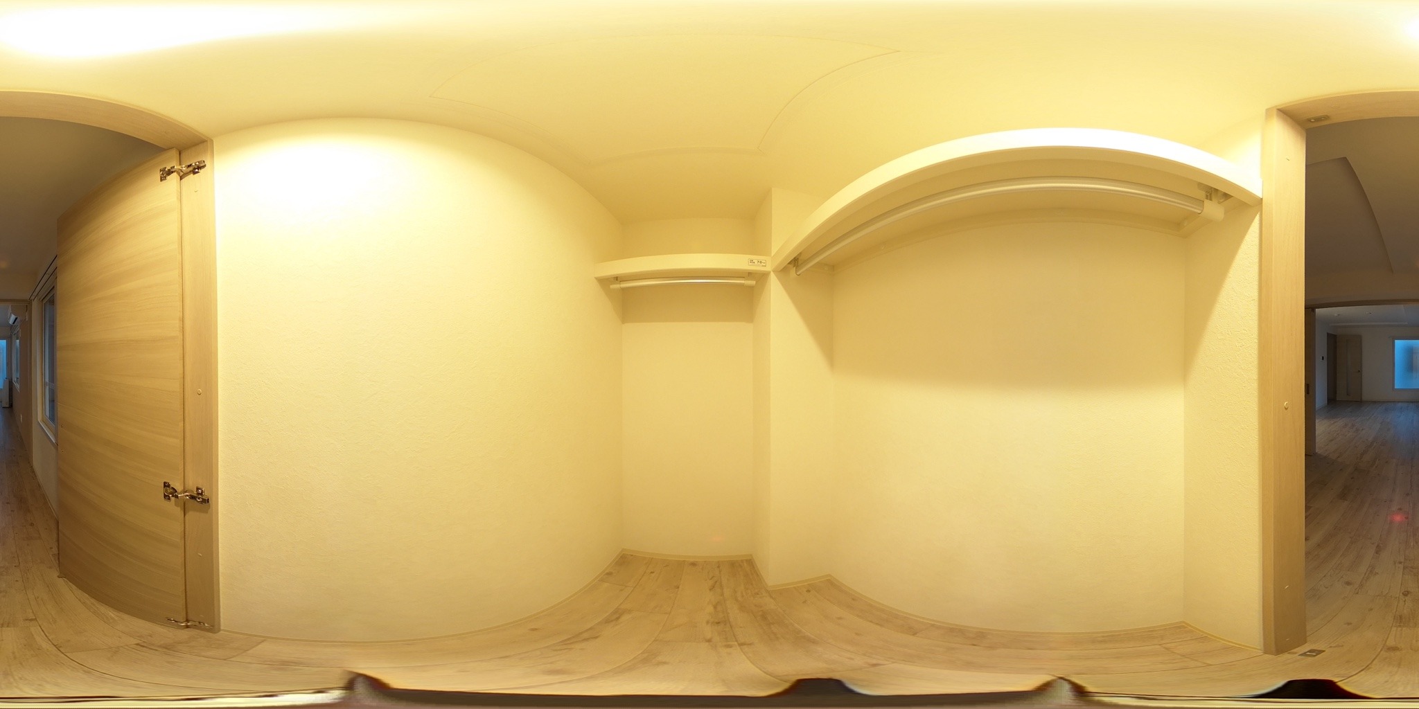 ウォークインクローゼット