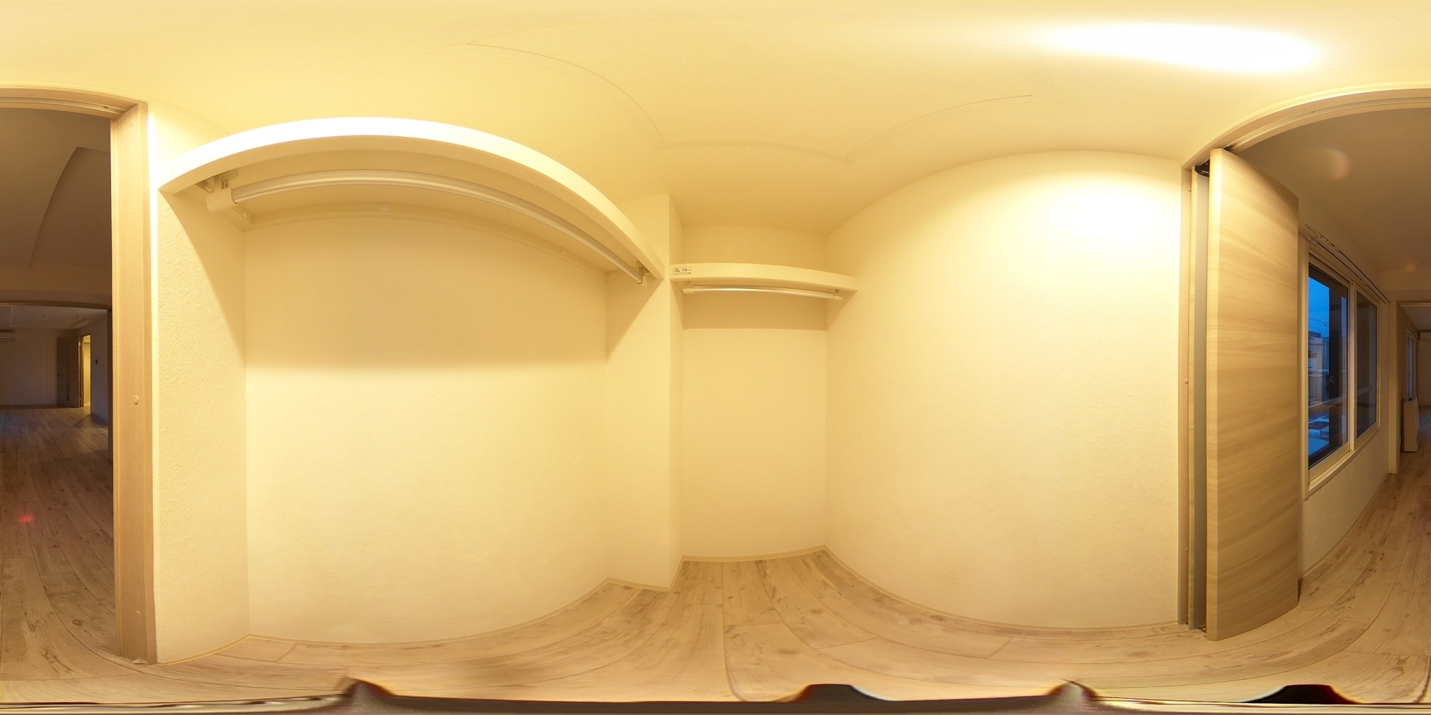 ウォークインクローゼット