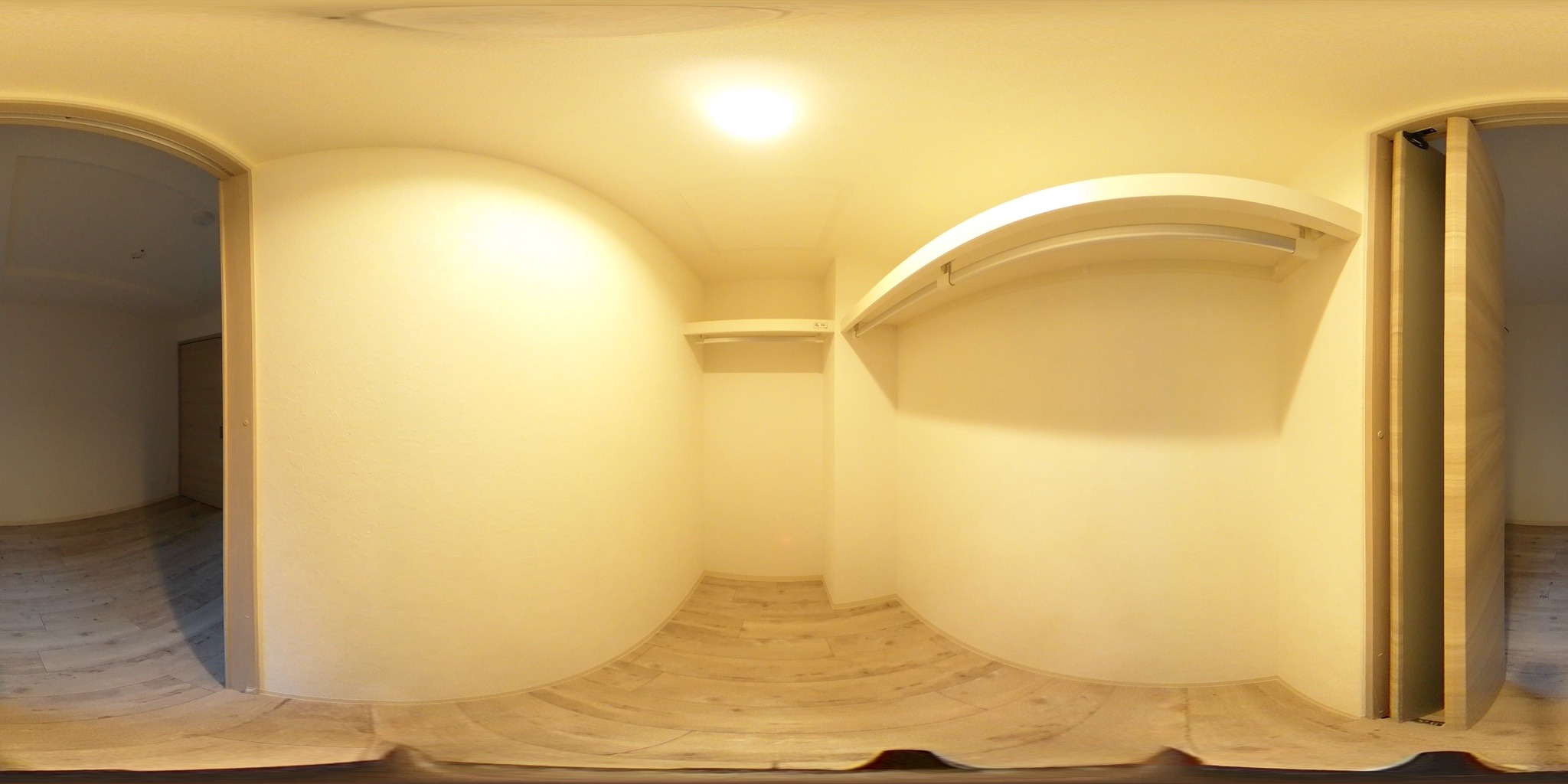 ウォークインクローゼット