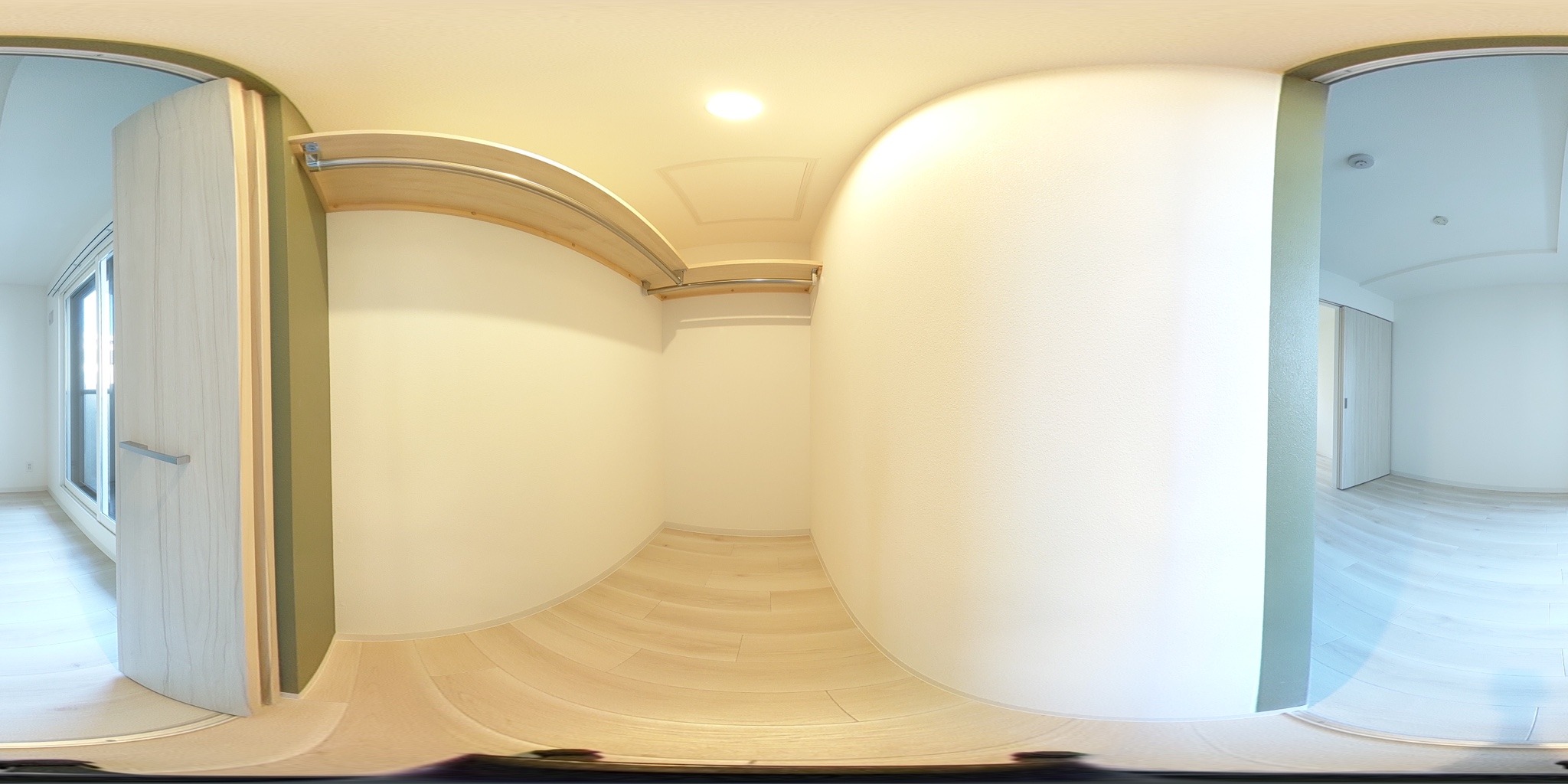 ウォークインクローゼット