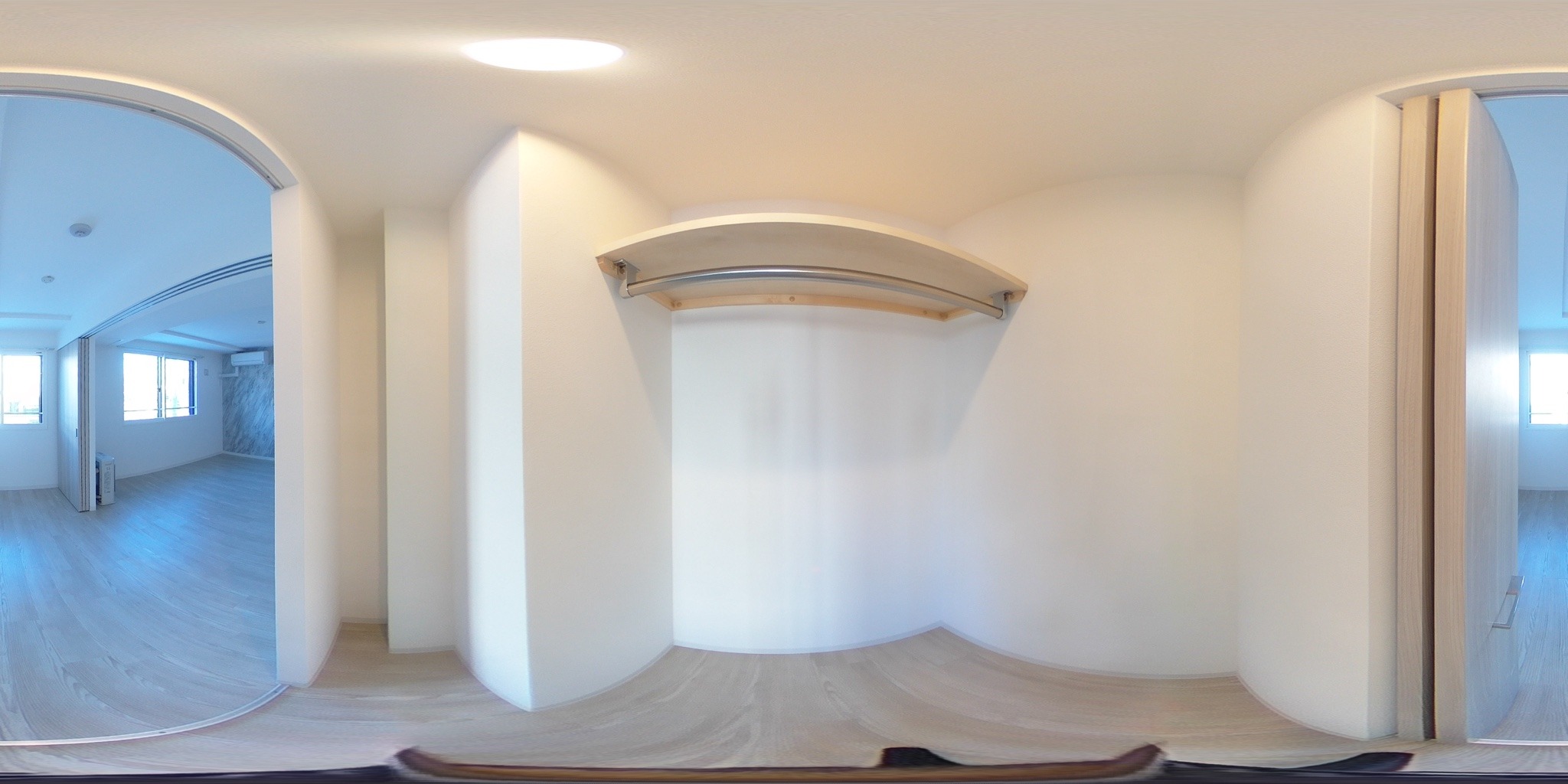 ウォークインクローゼット