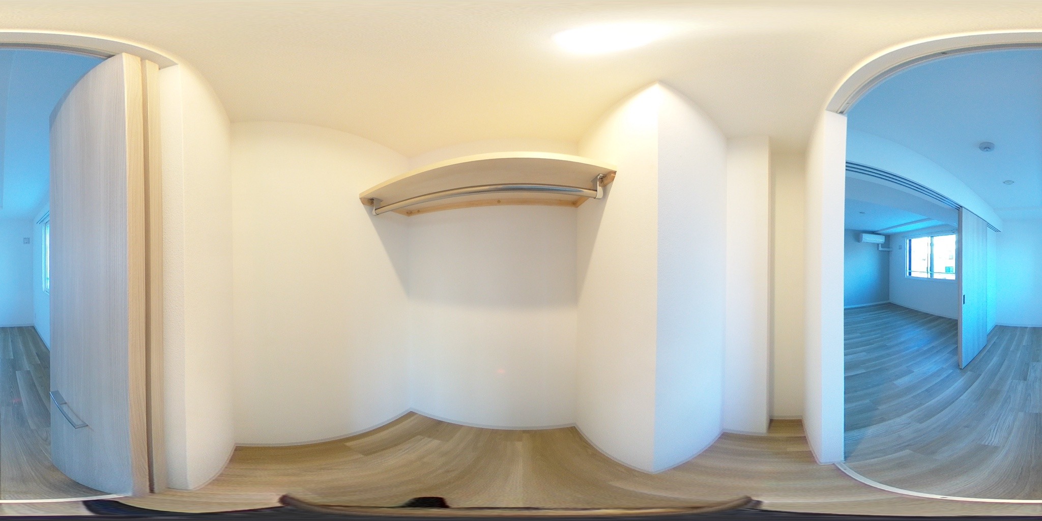 ウォークインクローゼット