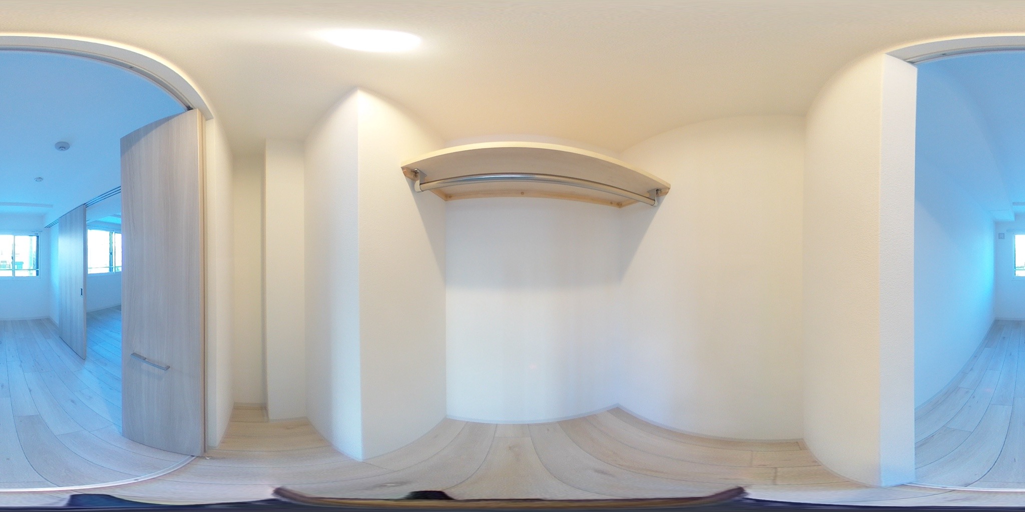 ウォークインクローゼット