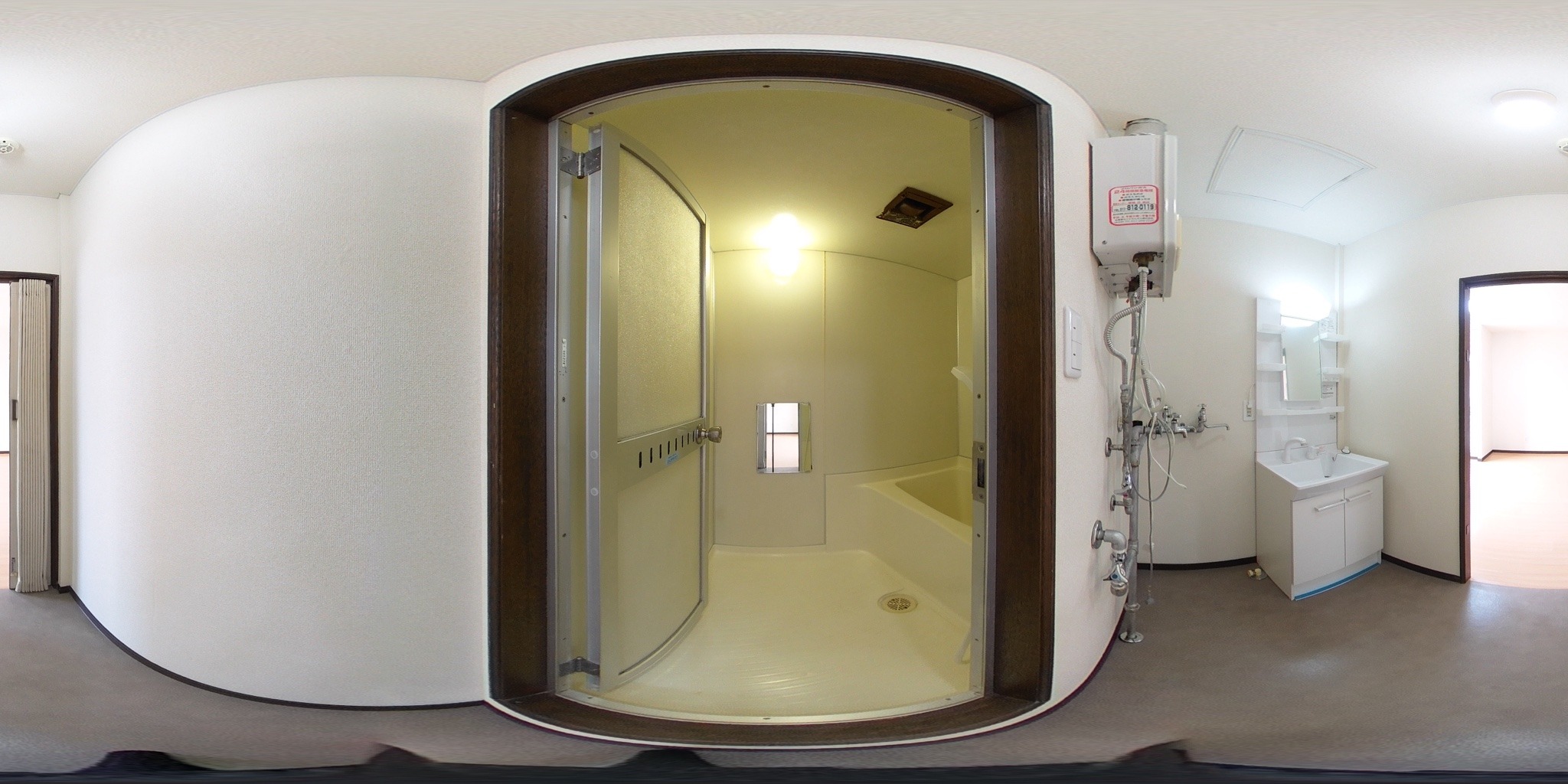 バス・シャワールーム