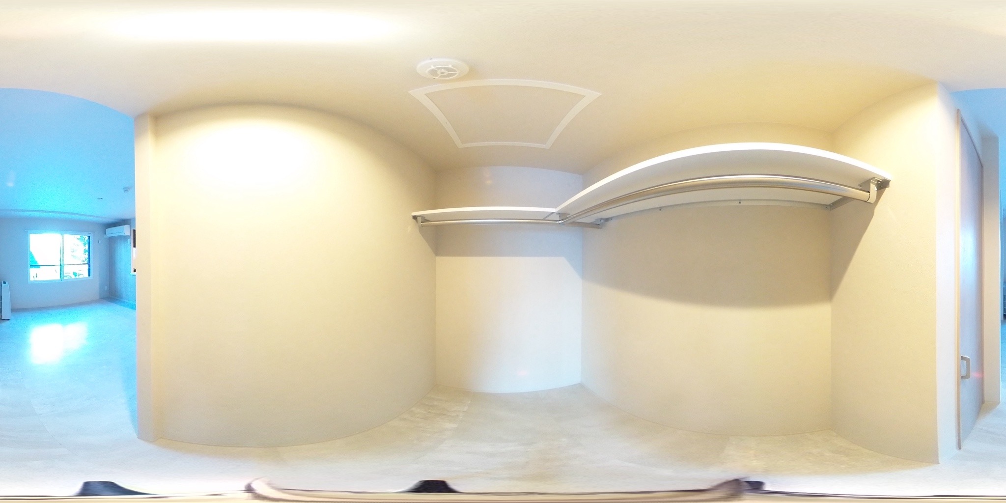 ウォークインクローゼット