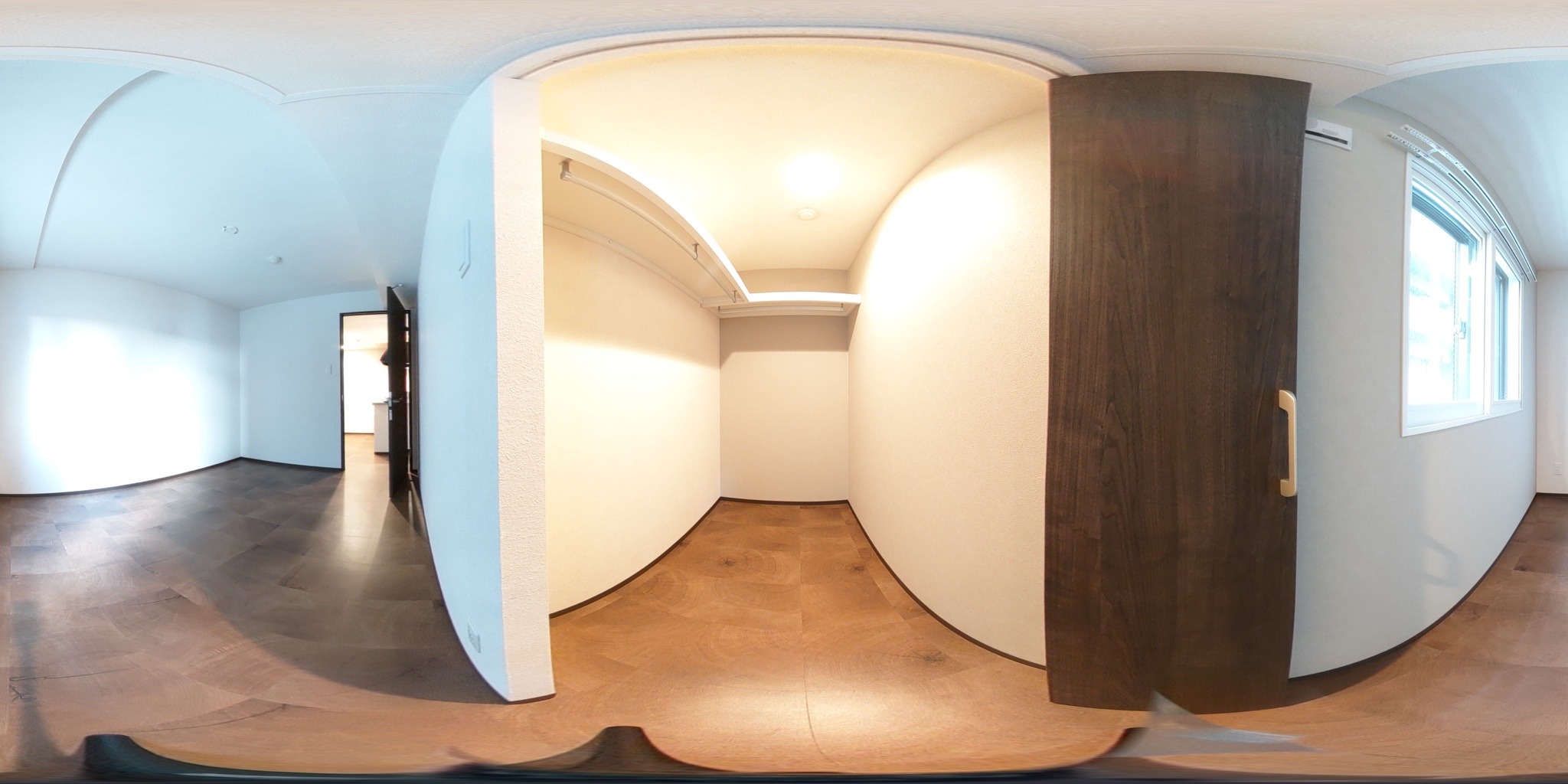 ウォークインクローゼット