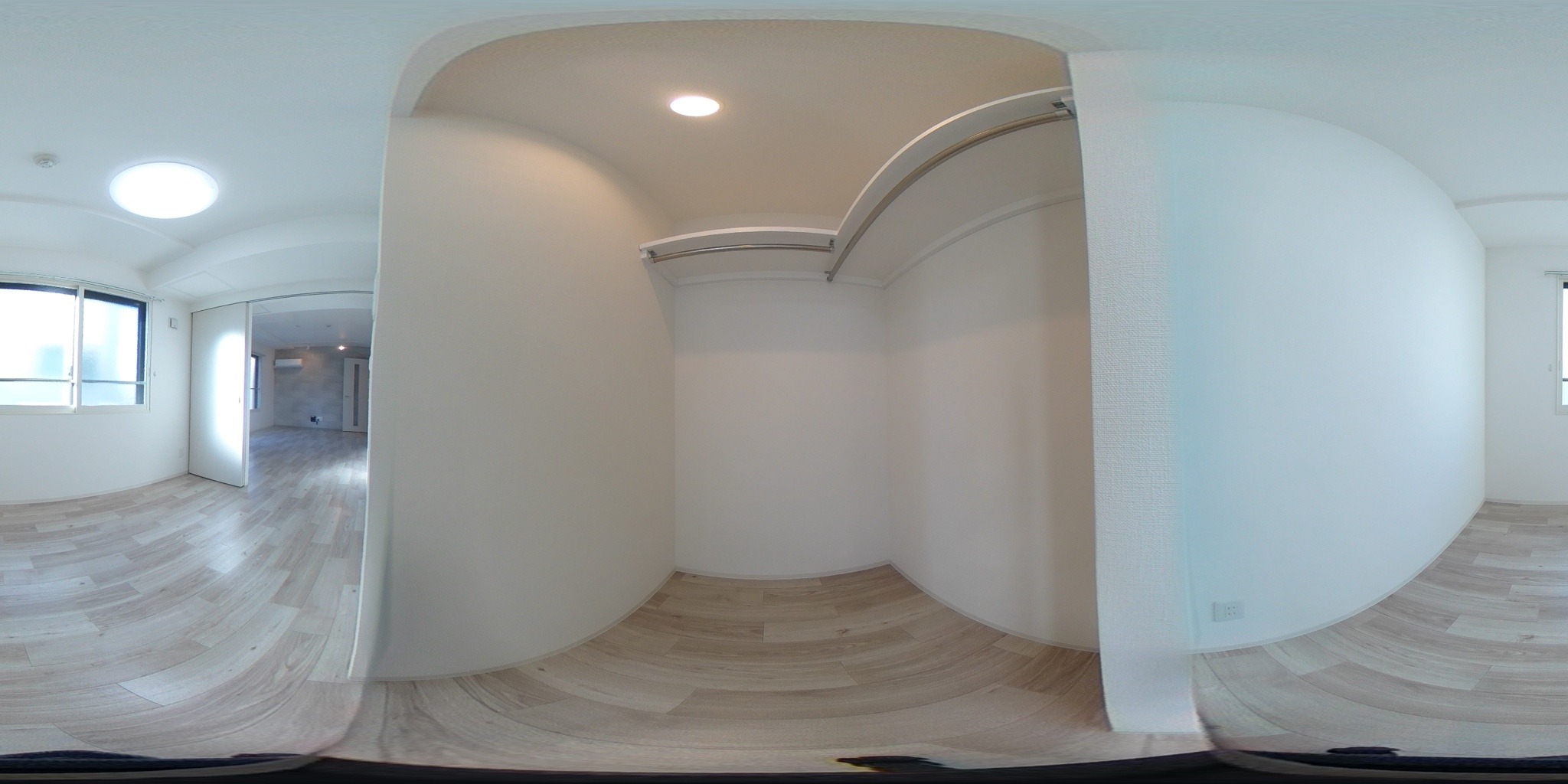 ウォークインクローゼット