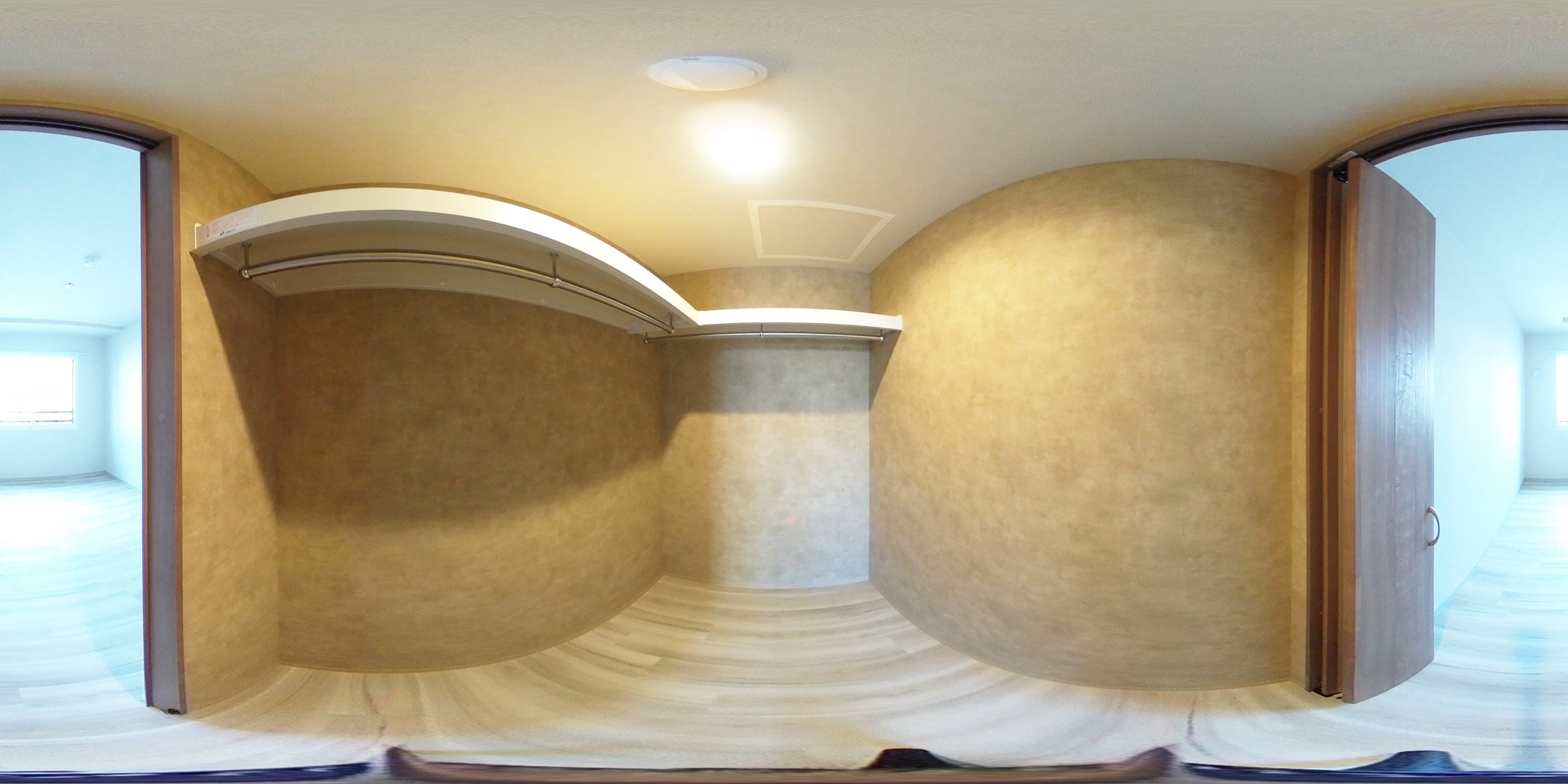 ウォークインクローゼット