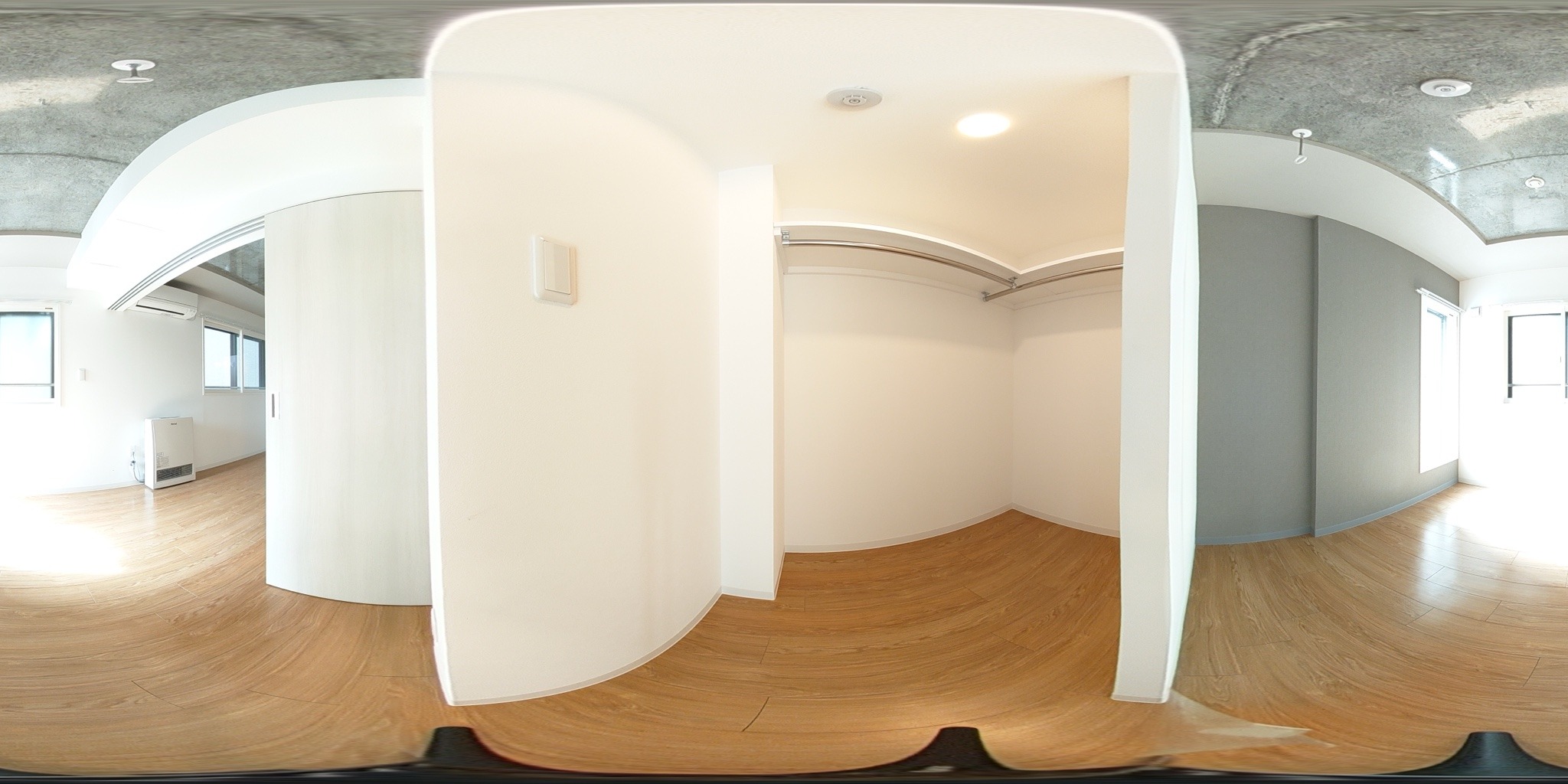 ウォークインクローゼット