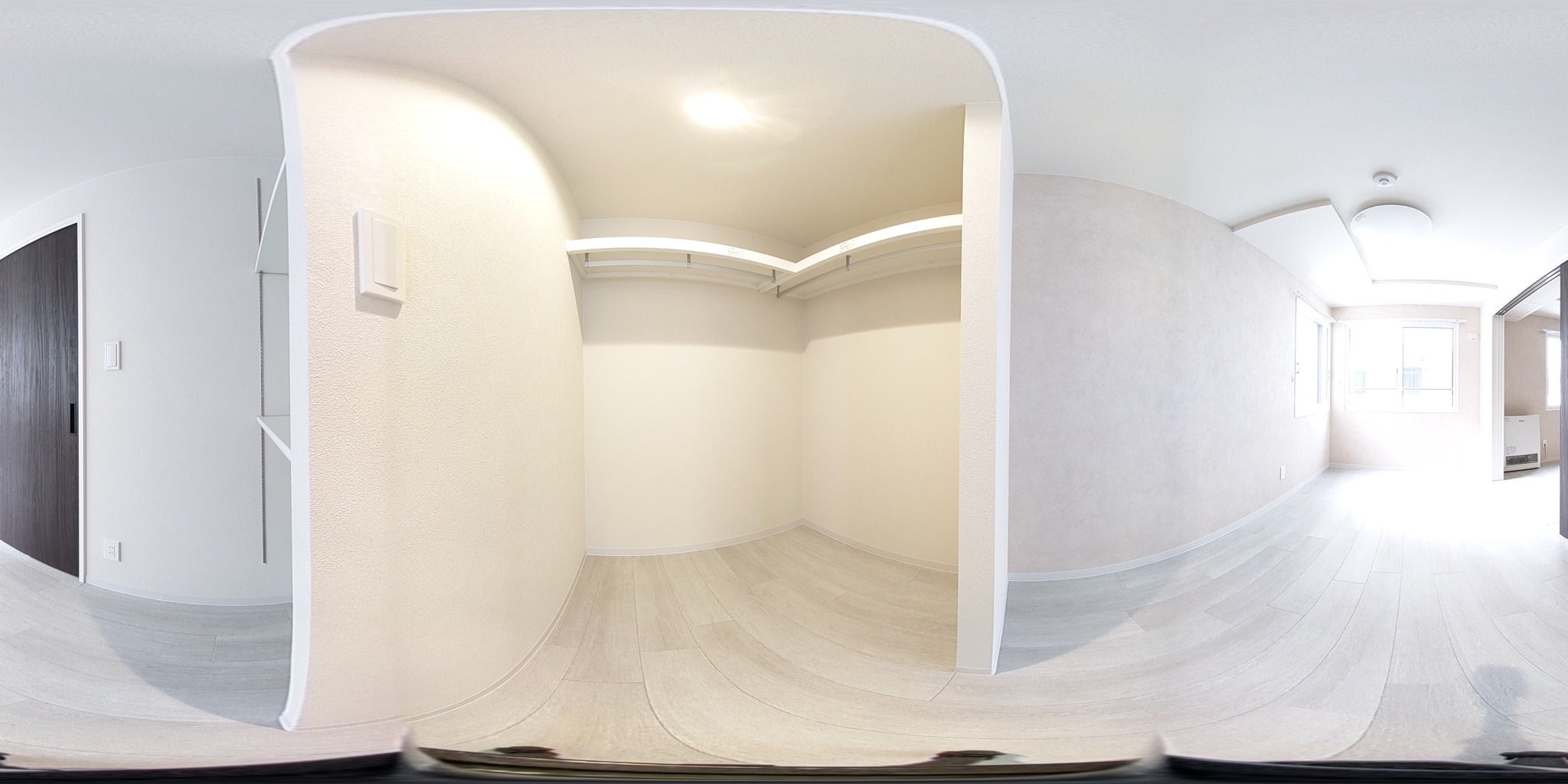 ウォークインクローゼット