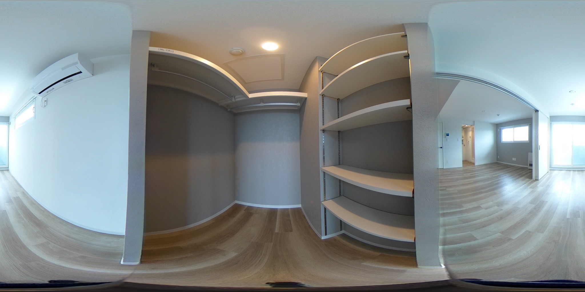 ウォークインクローゼット