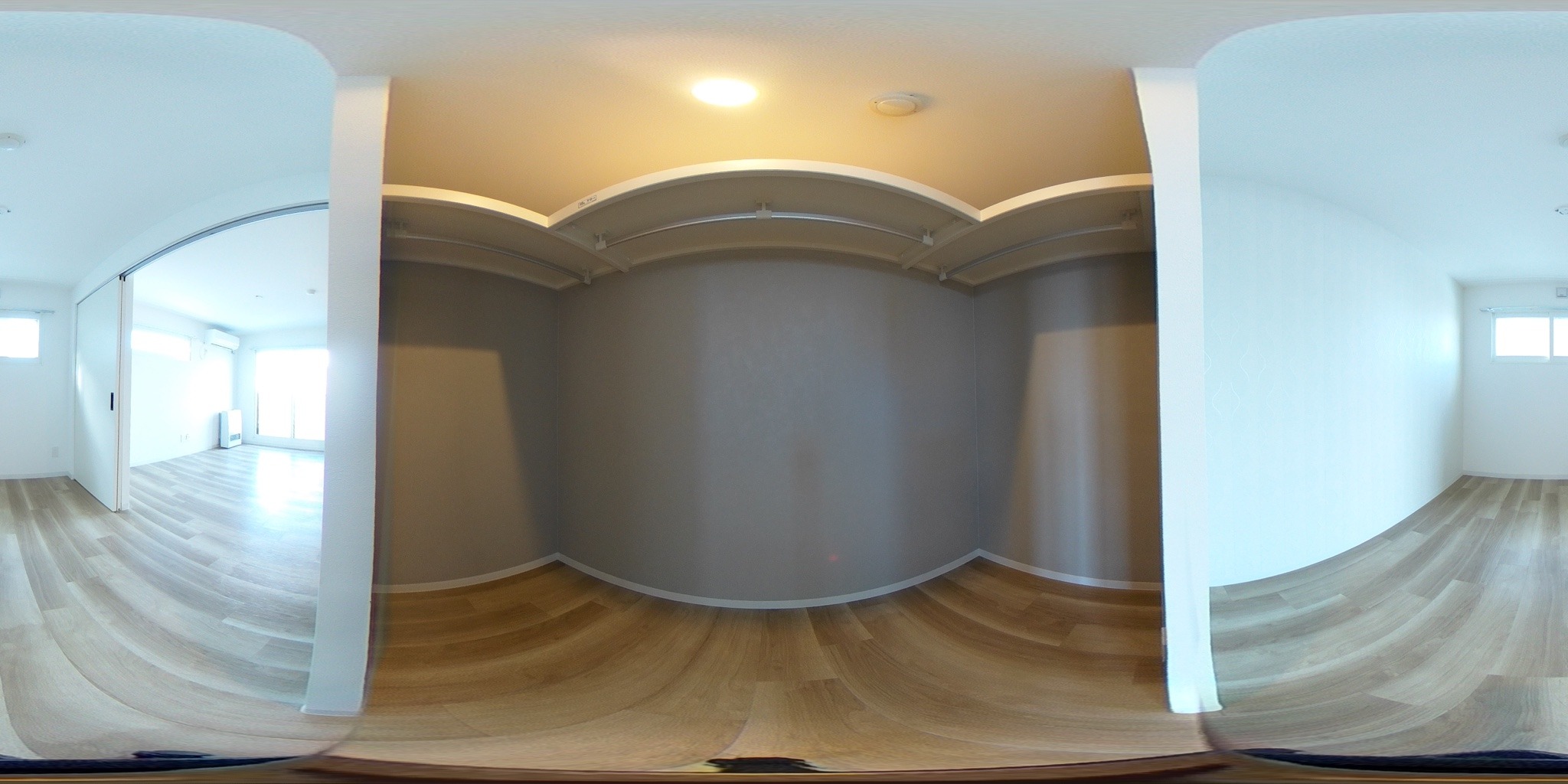 ウォークインクローゼット