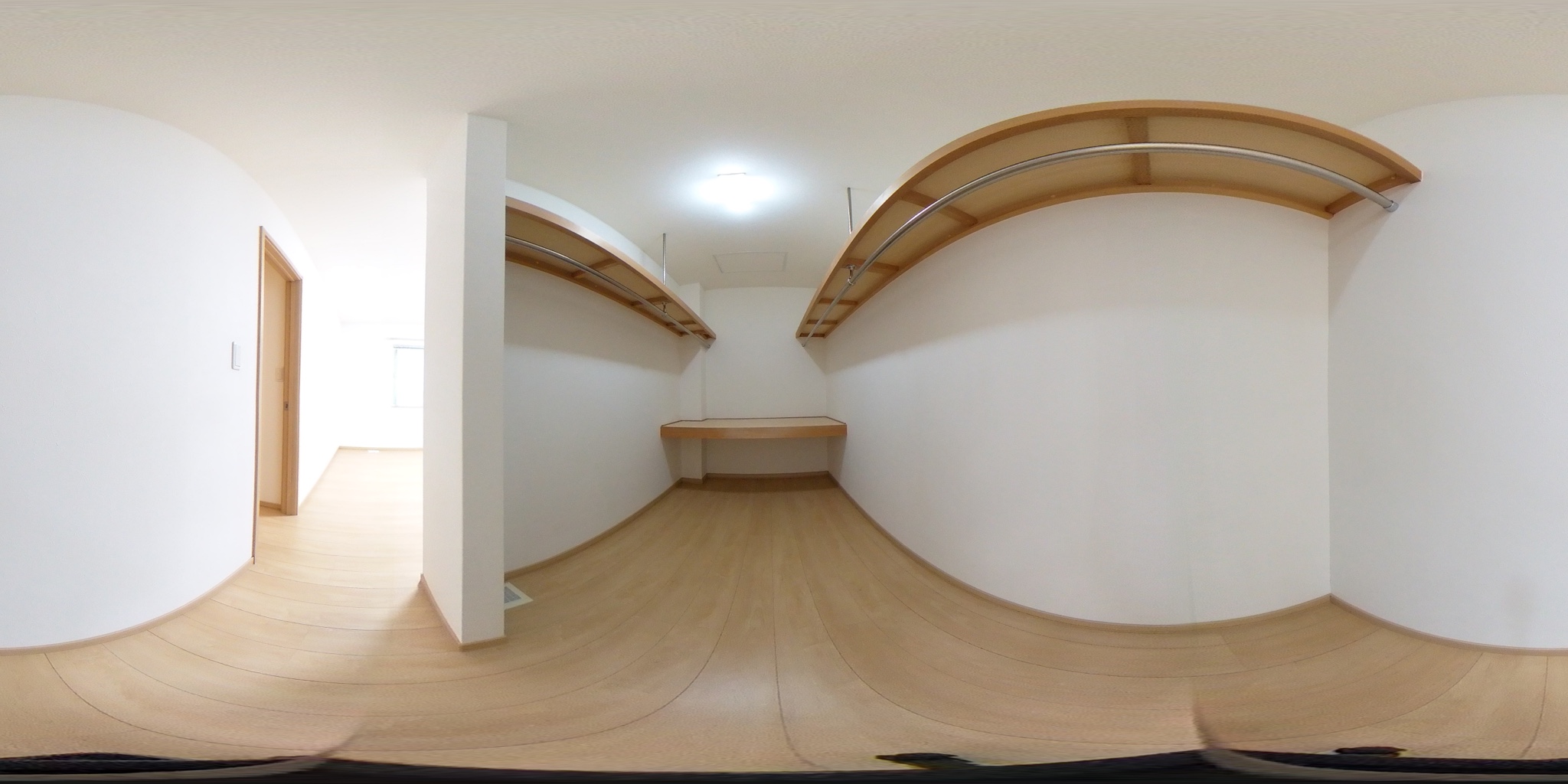 ウォークインクローゼット