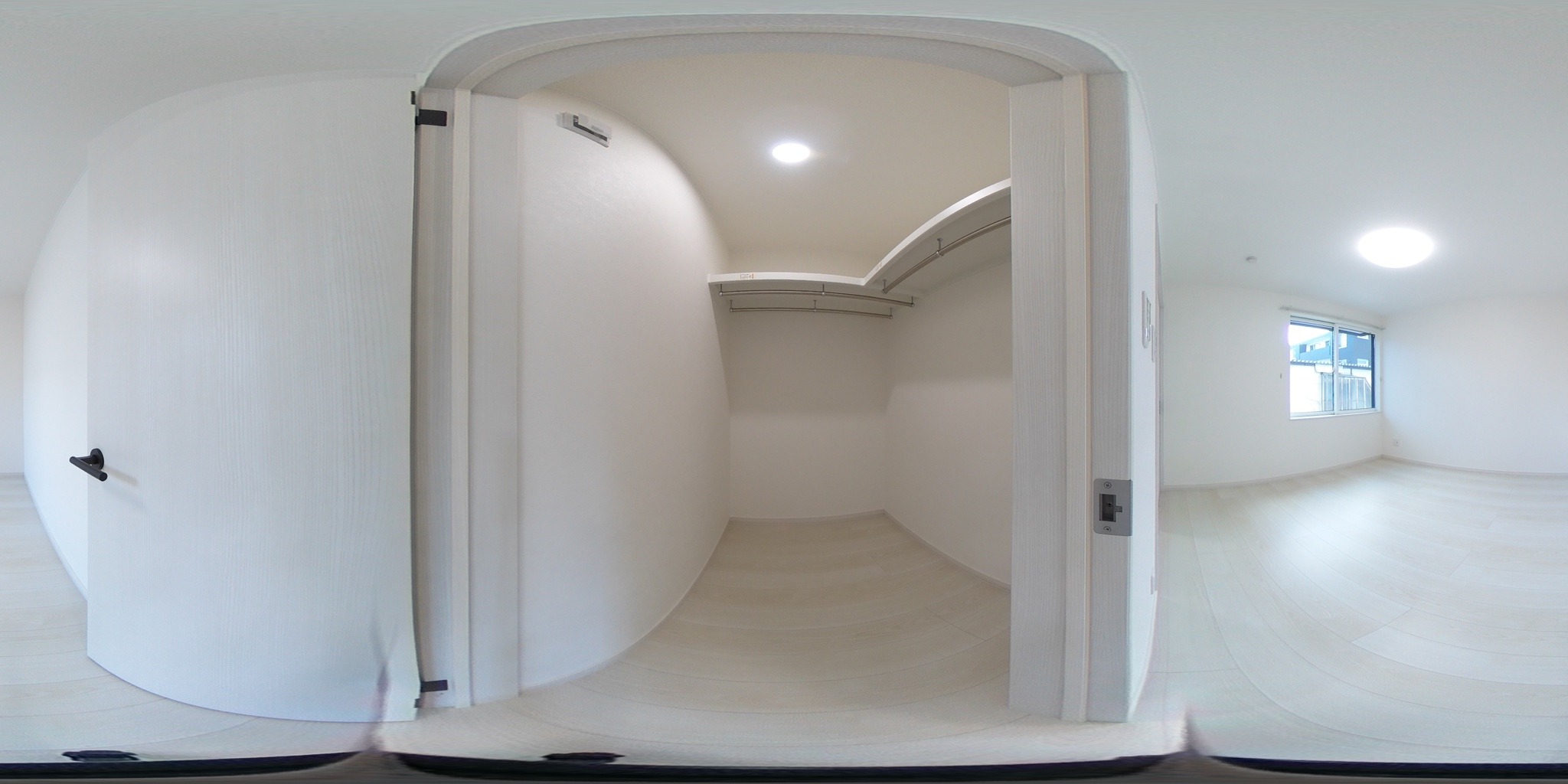 ウォークインクローゼット